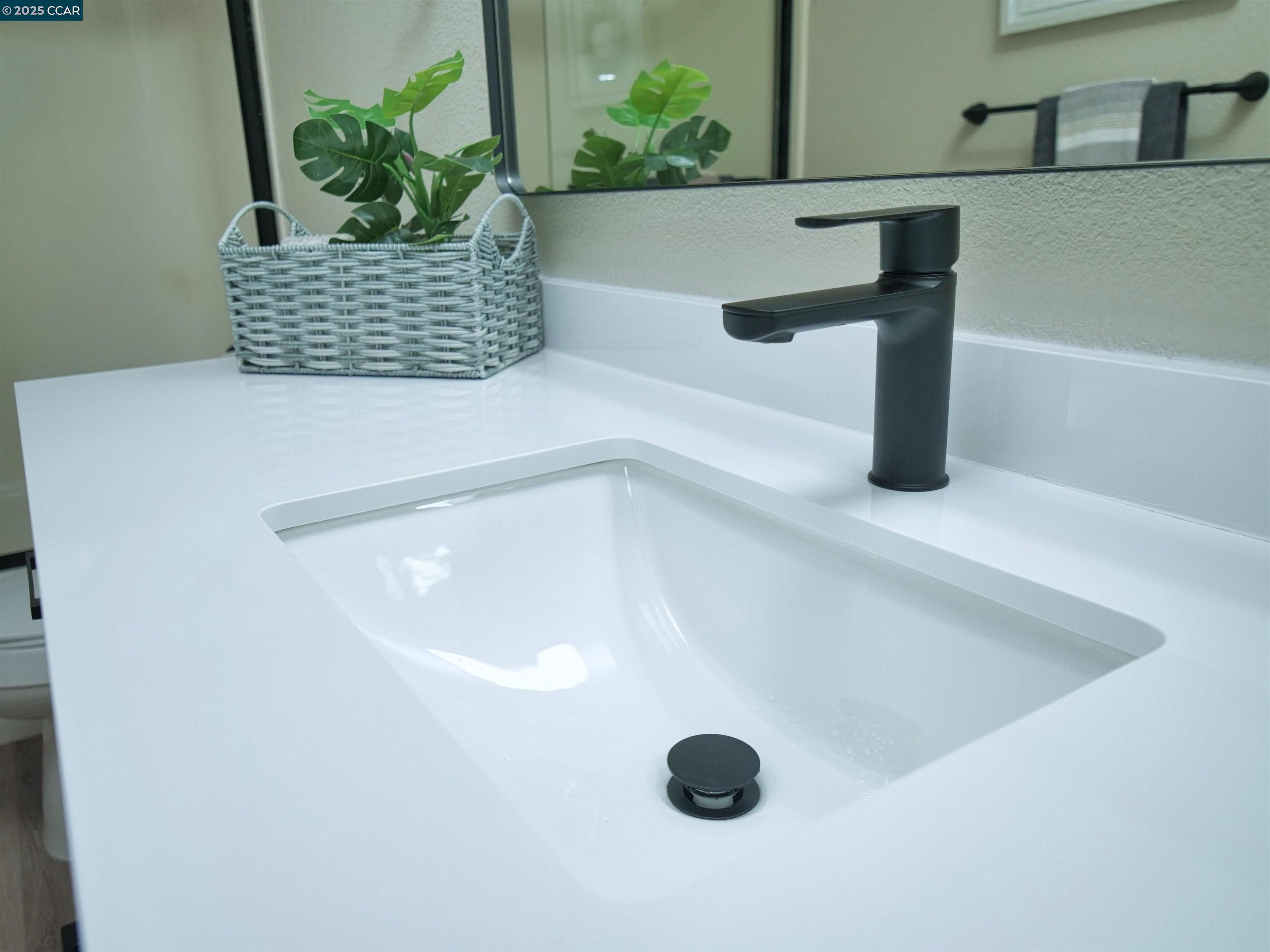 Photo #39: 41085422 Listing: Photo #39