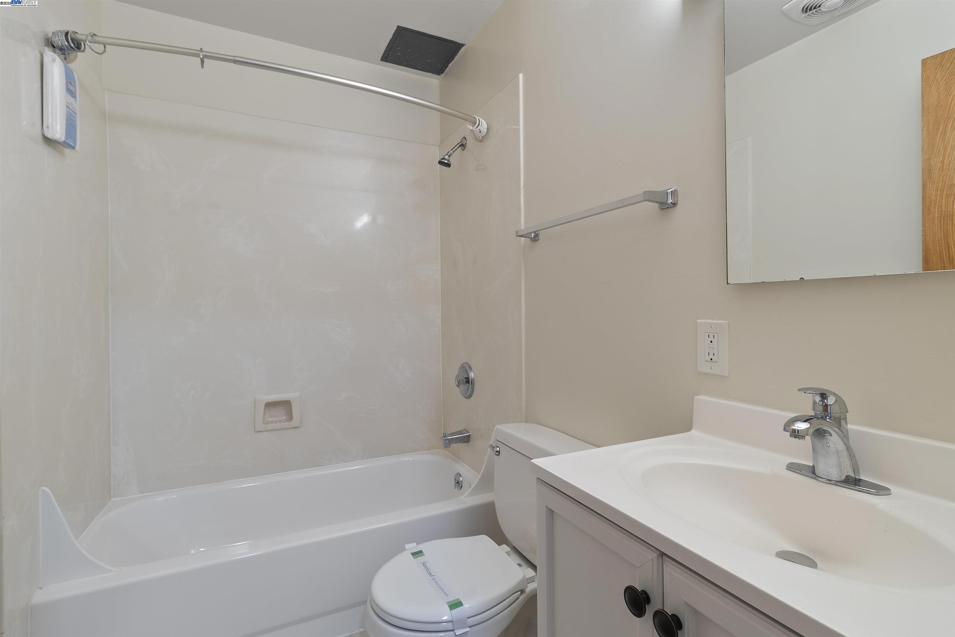 Photo #6: 41085427 Listing 