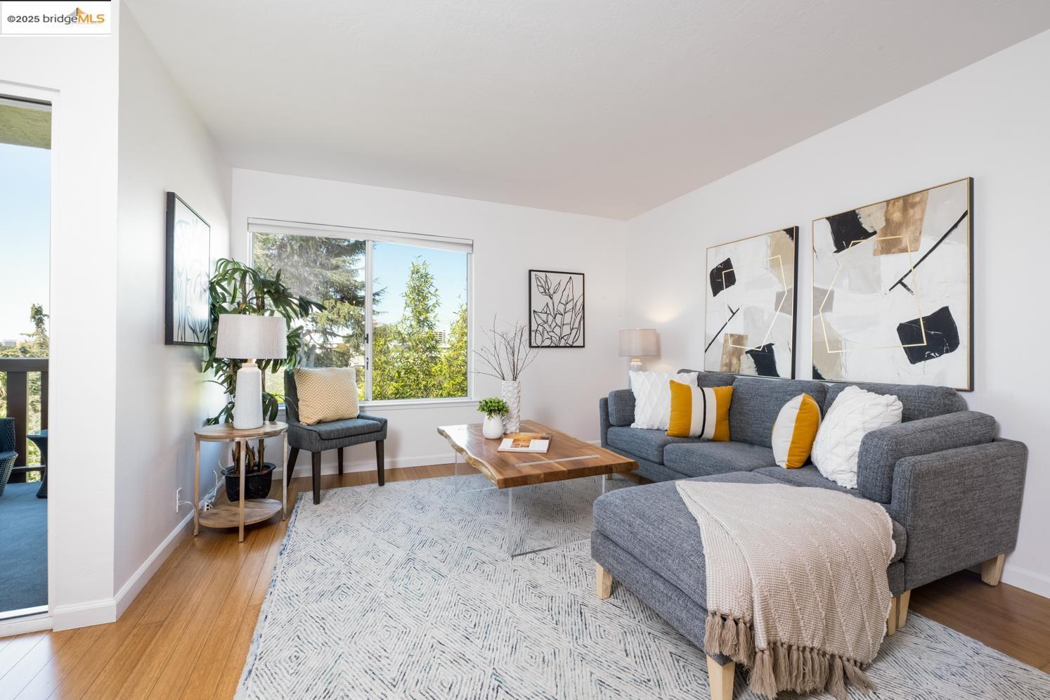 Photo #4: 41085429 Listing 