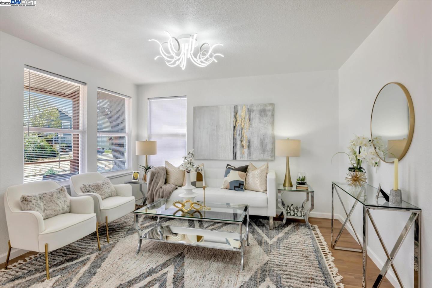 Detail Gallery Image 15 of 56 For 10468 West Ct, Oakland,  CA 94603 - 3 Beds | 2 Baths