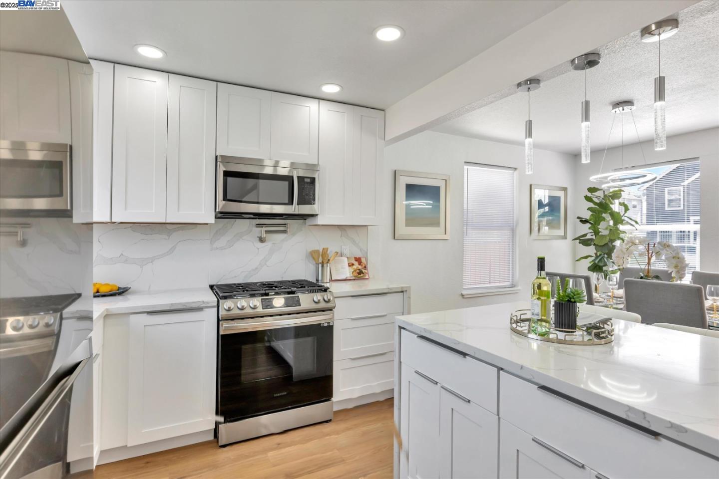 Detail Gallery Image 25 of 56 For 10468 West Ct, Oakland,  CA 94603 - 3 Beds | 2 Baths