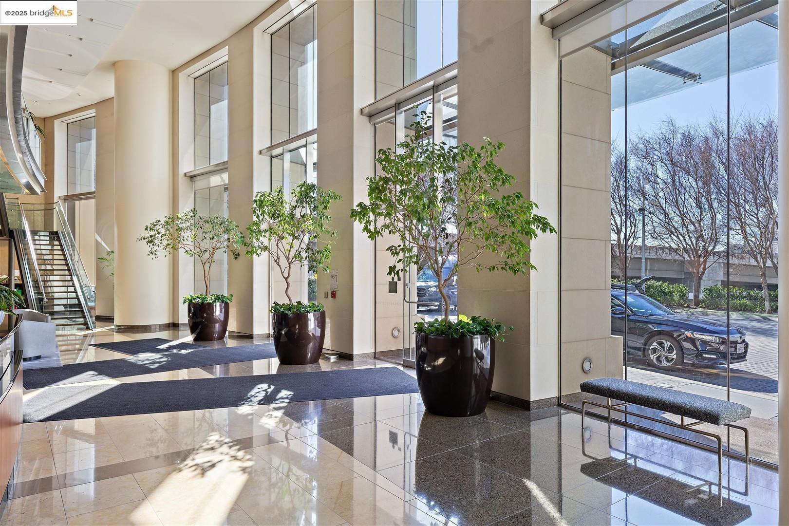 property-img