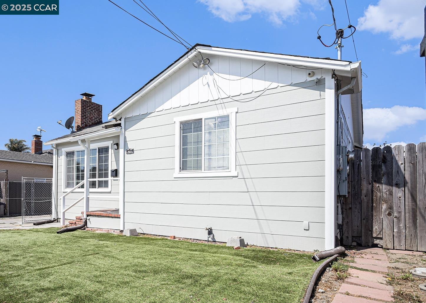Detail Gallery Image 3 of 22 For 637 43rd Street, Richmond,  CA 94805 - – Beds | – Baths