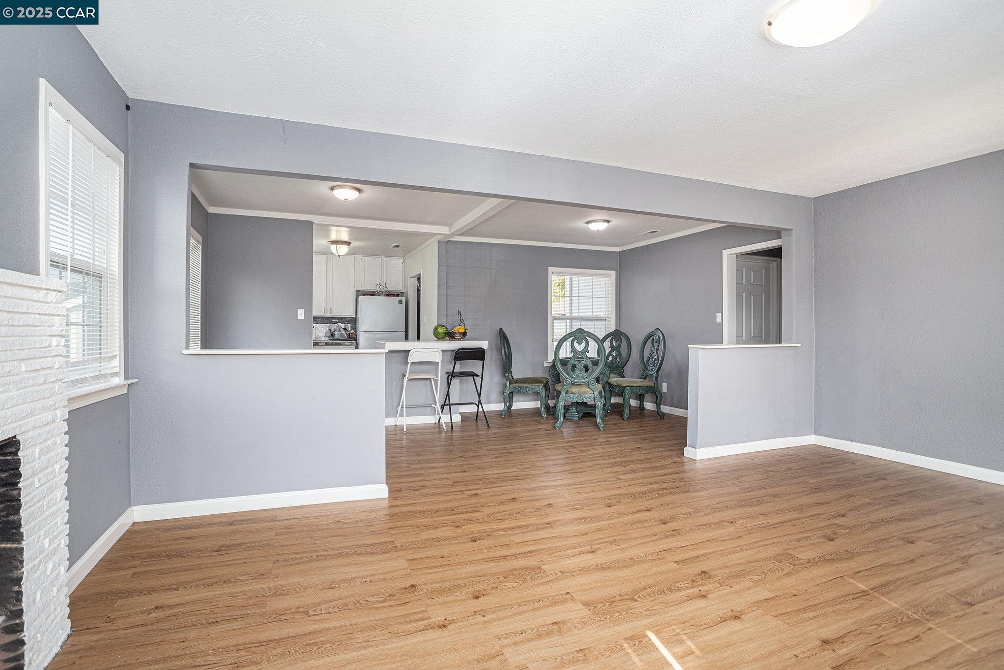 Detail Gallery Image 6 of 22 For 637 43rd Street, Richmond,  CA 94805 - – Beds | – Baths