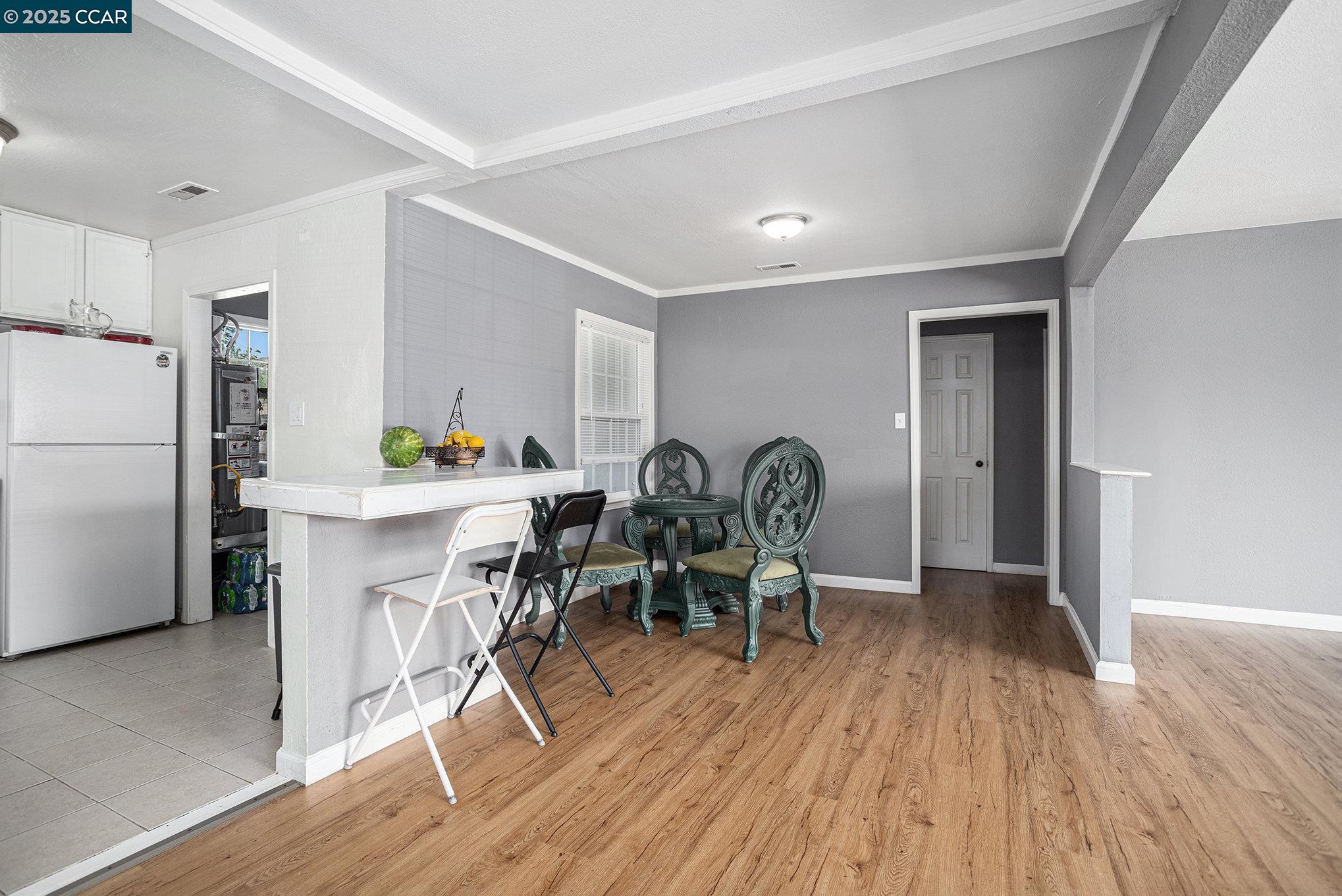 Detail Gallery Image 9 of 22 For 637 43rd Street, Richmond,  CA 94805 - – Beds | – Baths
