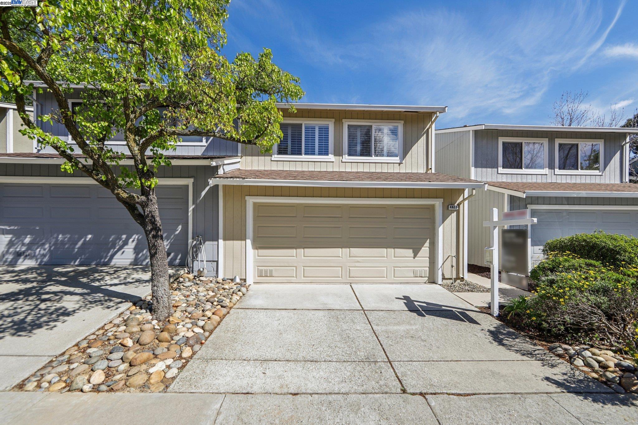 Detail Gallery Image 1 of 1 For 4827 Starflower Dr, Martinez,  CA 94553 - 3 Beds | 2/1 Baths