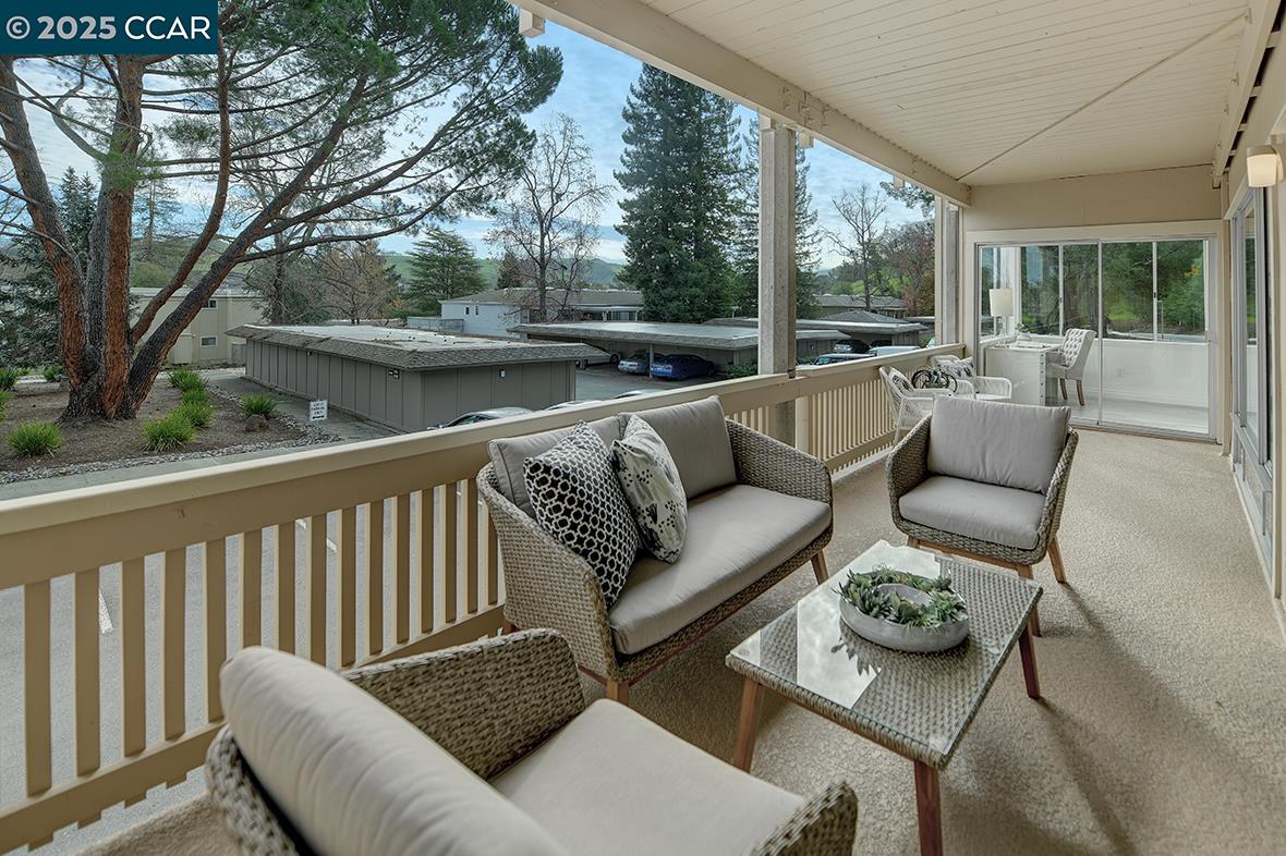 MLS: 41085528 Condo For Sale