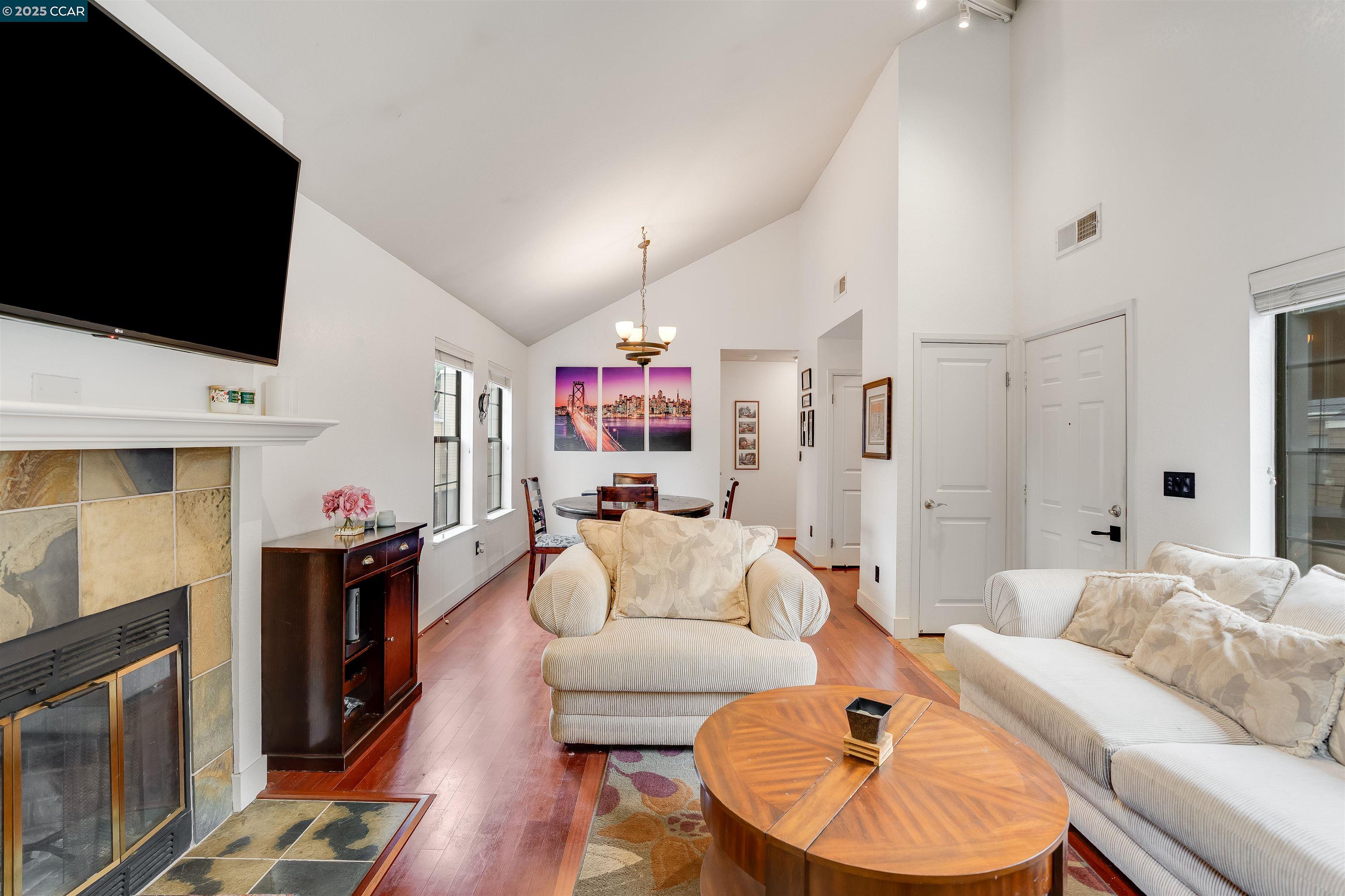 Photo #13: 41085569 Listing: Photo #13