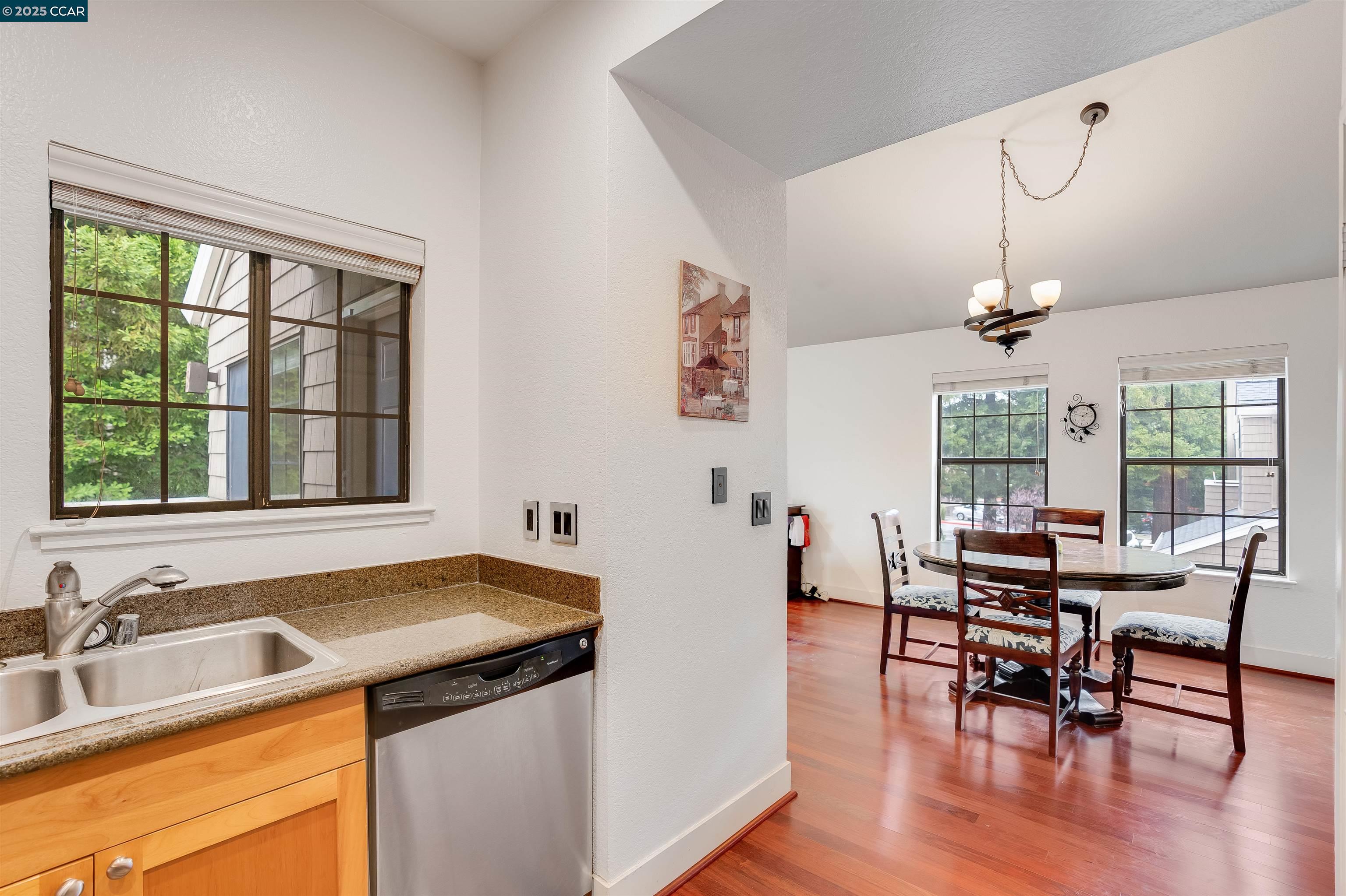 Photo #24: 41085569 Listing: Photo #24