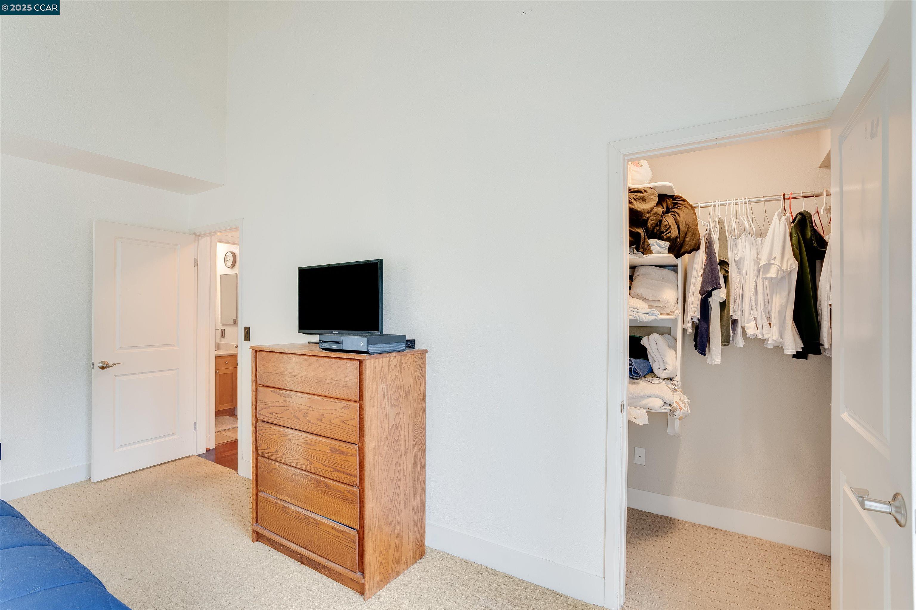 Photo #34: 41085569 Listing: Photo #34