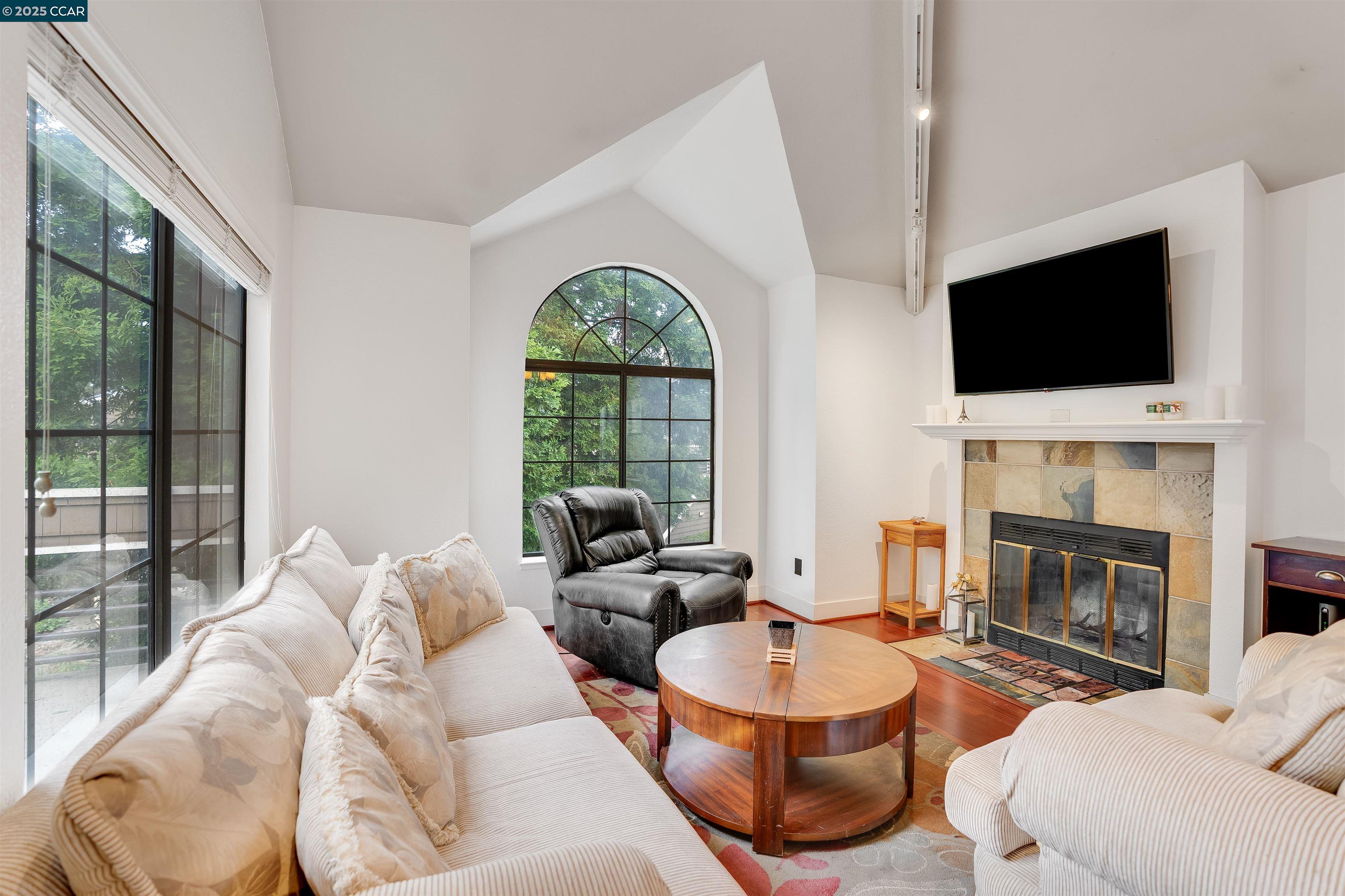 Photo #10: 41085569 Listing: Photo #10