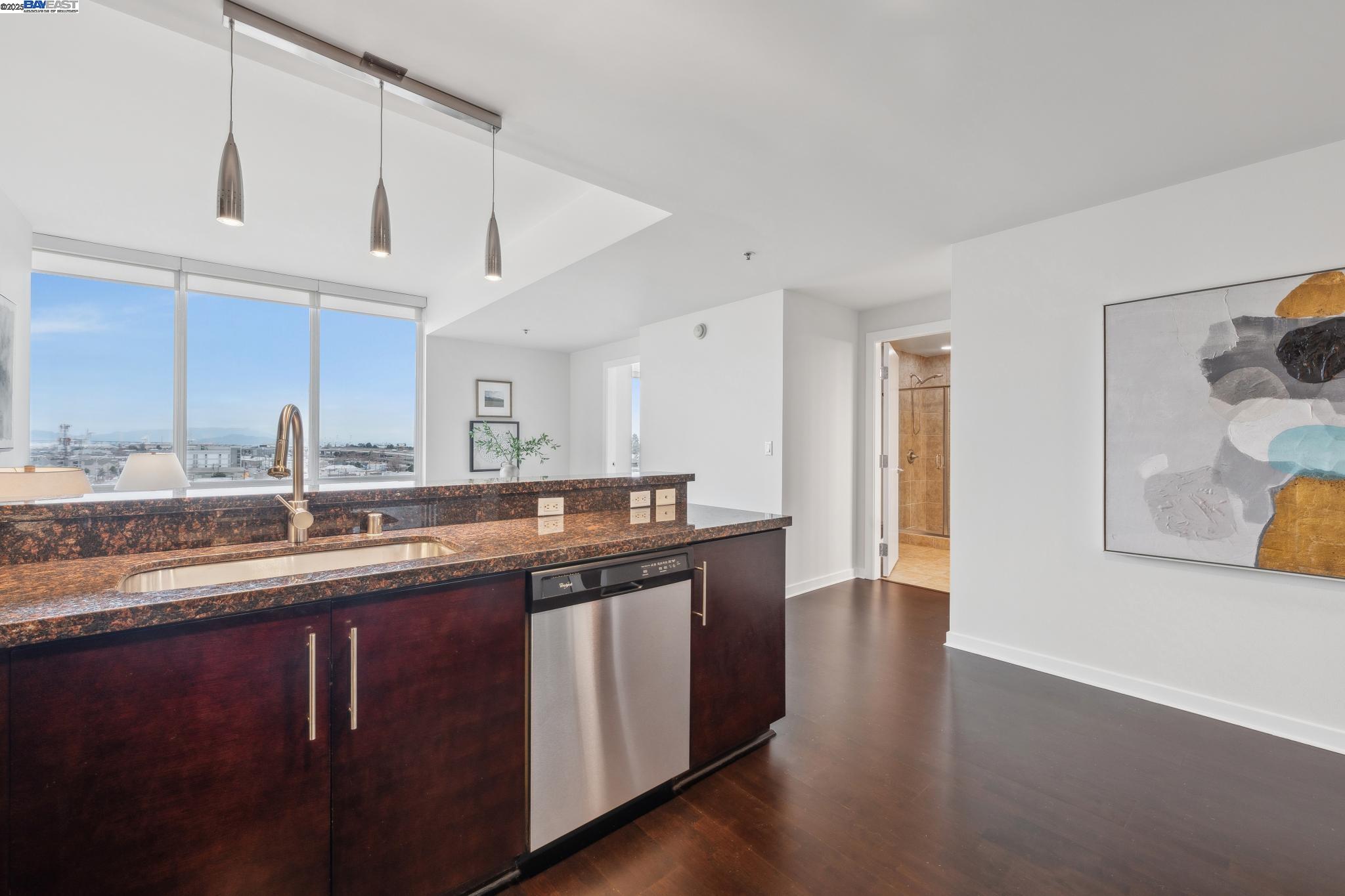 Photo #11: 41085571 Listing: Photo #11