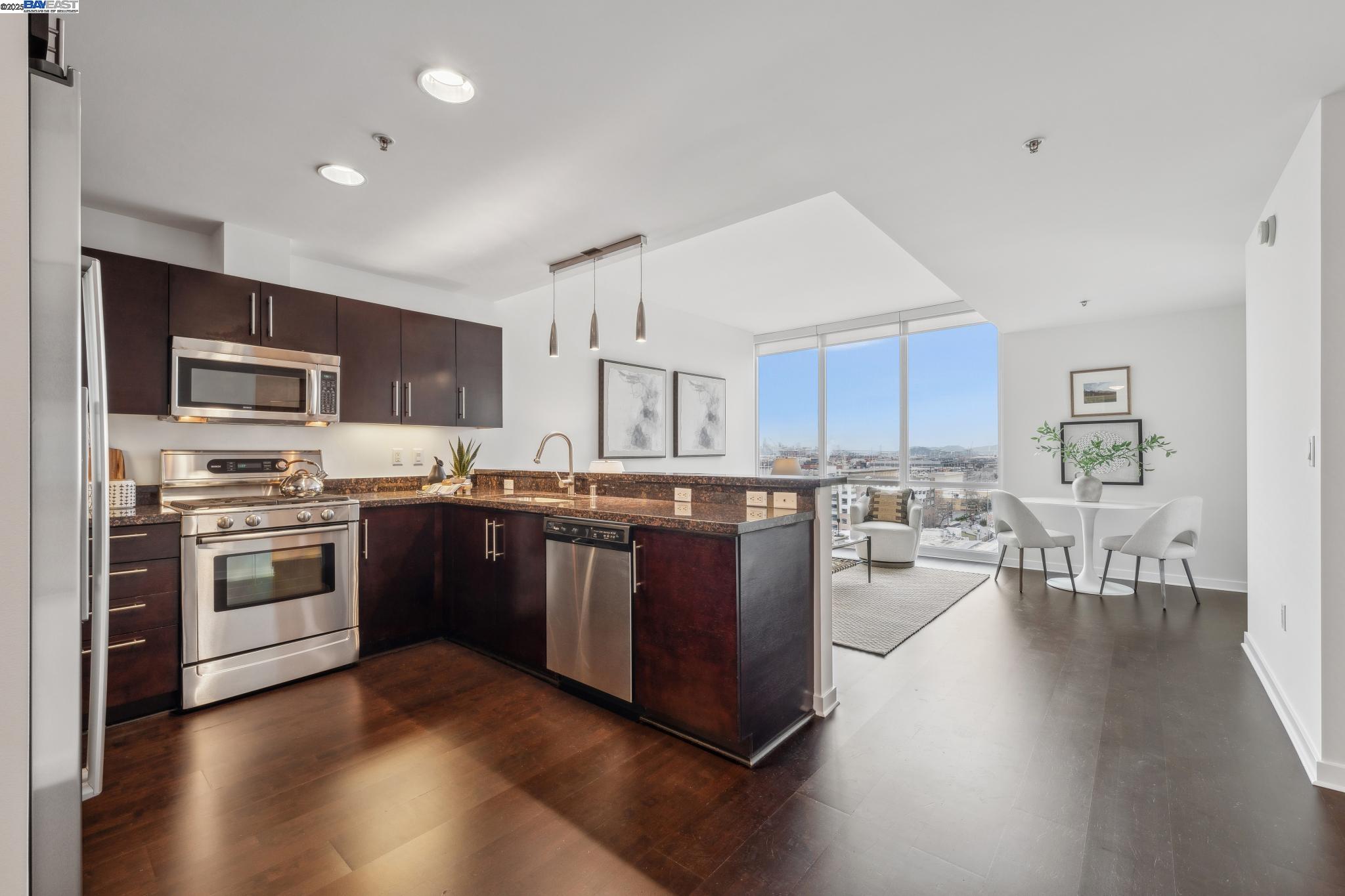 Photo #12: 41085571 Listing: Photo #12