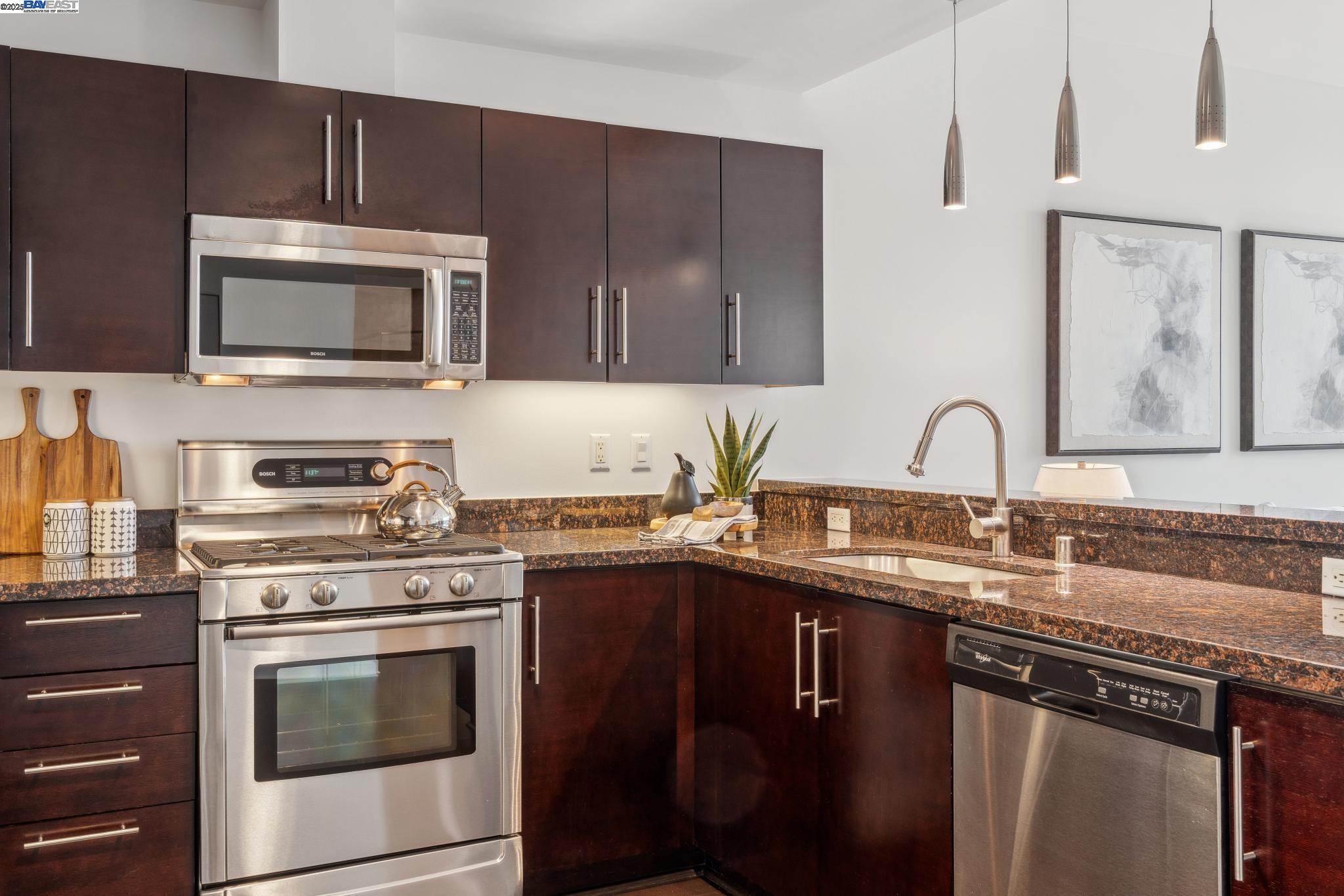 Photo #9: 41085571 Listing: Photo #9
