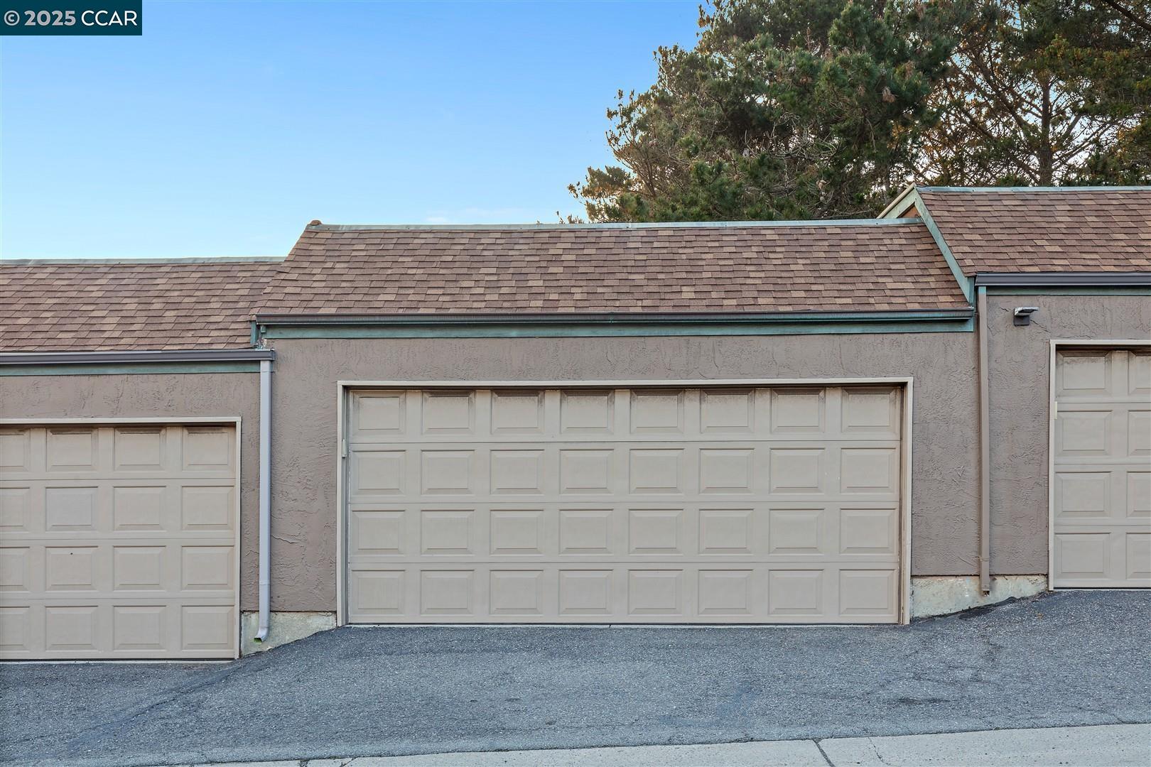 Detail Gallery Image 15 of 20 For 206 Palmetto Ave, Pacifica,  CA 94044 - 2 Beds | 2 Baths