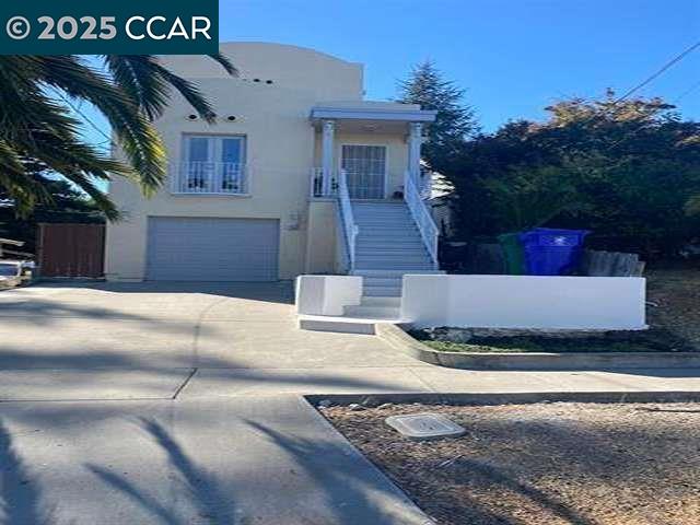 Detail Gallery Image 1 of 21 For 150 Rodeo Ave, Rodeo,  CA 94572 - 3 Beds | 3 Baths