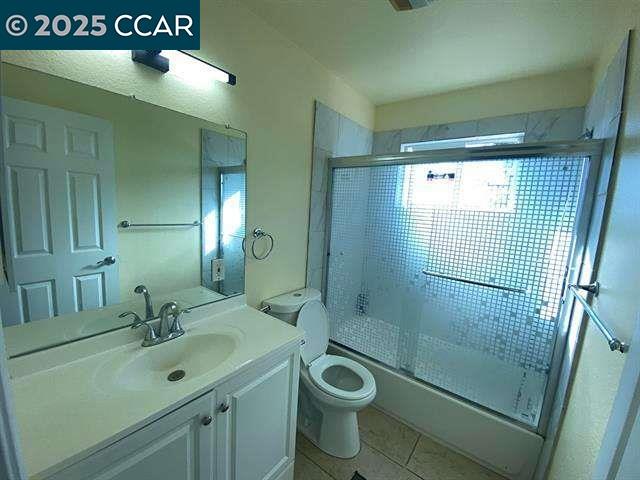 Detail Gallery Image 12 of 21 For 150 Rodeo Ave, Rodeo,  CA 94572 - 3 Beds | 3 Baths