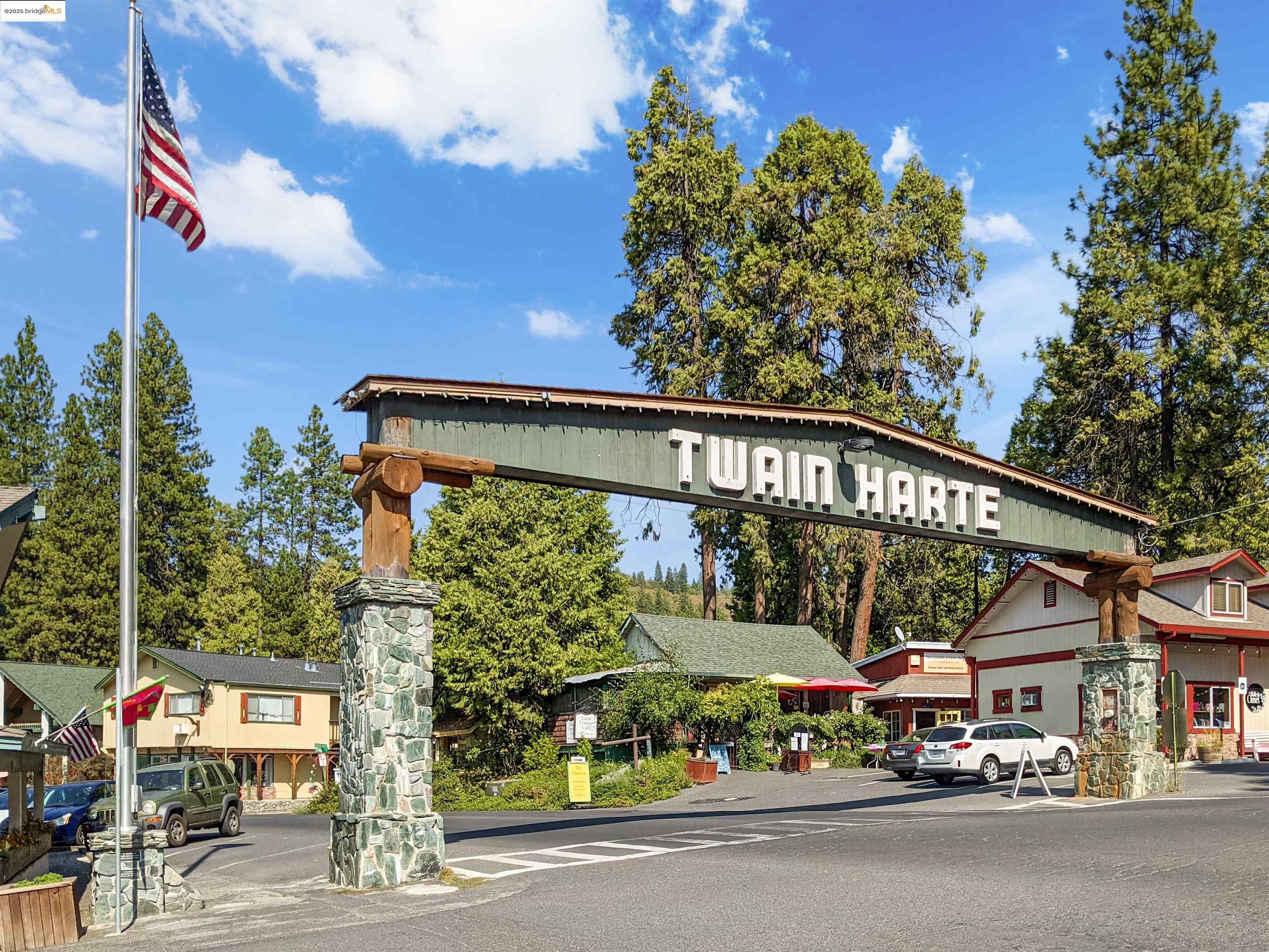 Detail Gallery Image 15 of 52 For 22782 Golf Club Drive, Twain Harte,  CA 95383 - 3 Beds | 2 Baths