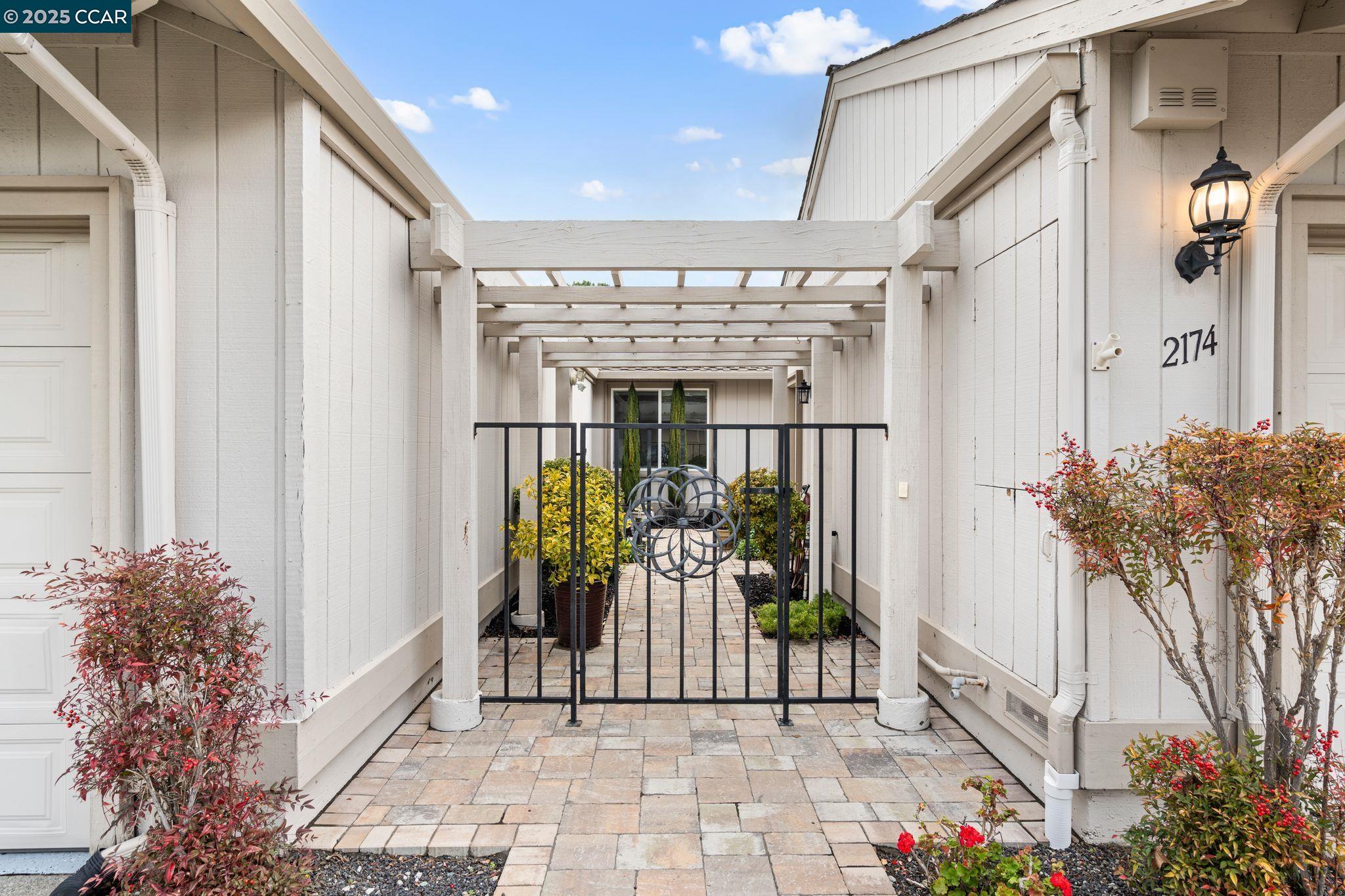 Photo #5: 41085595 Listing 