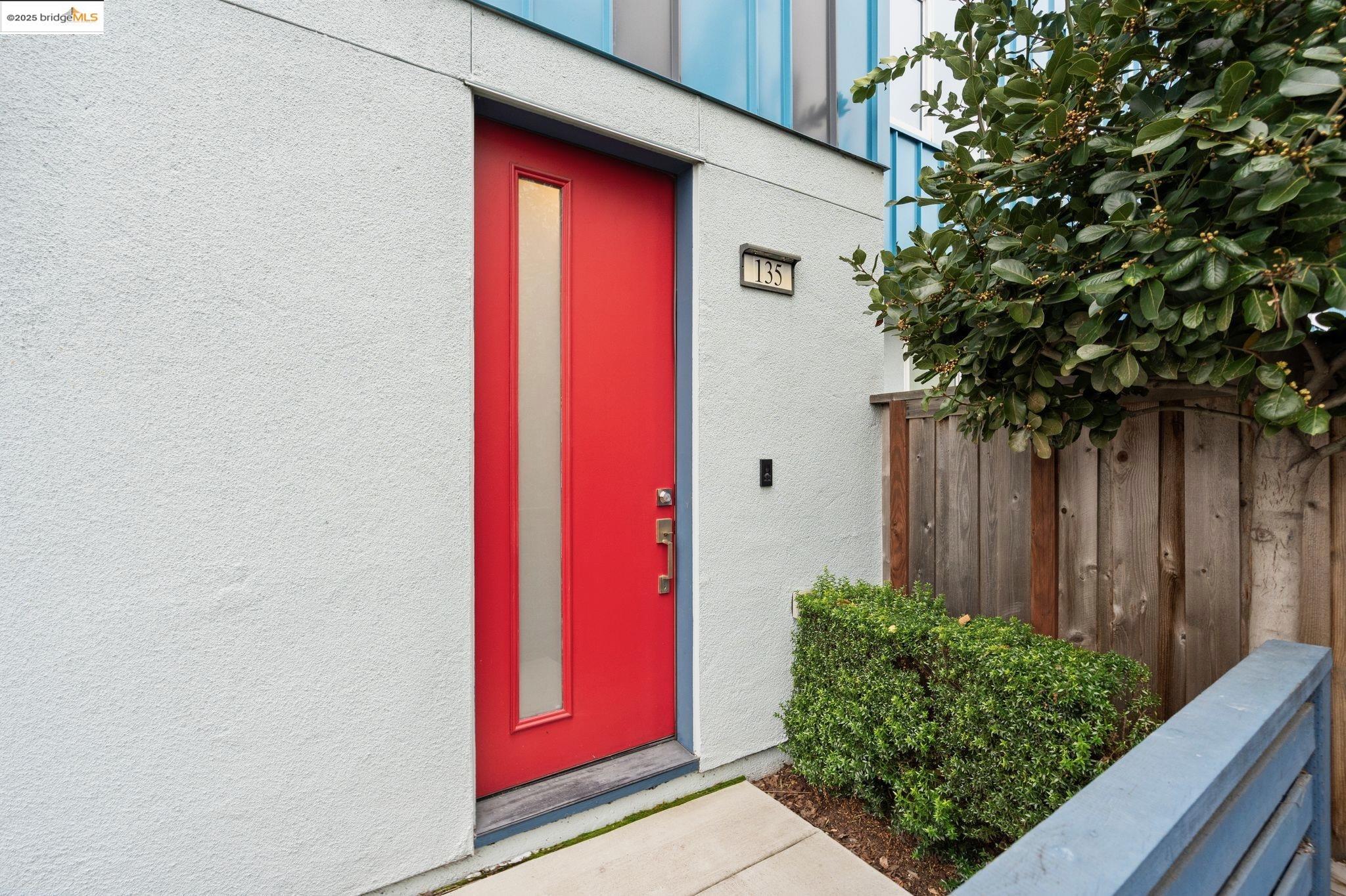 Photo #2: 41085599 Listing 