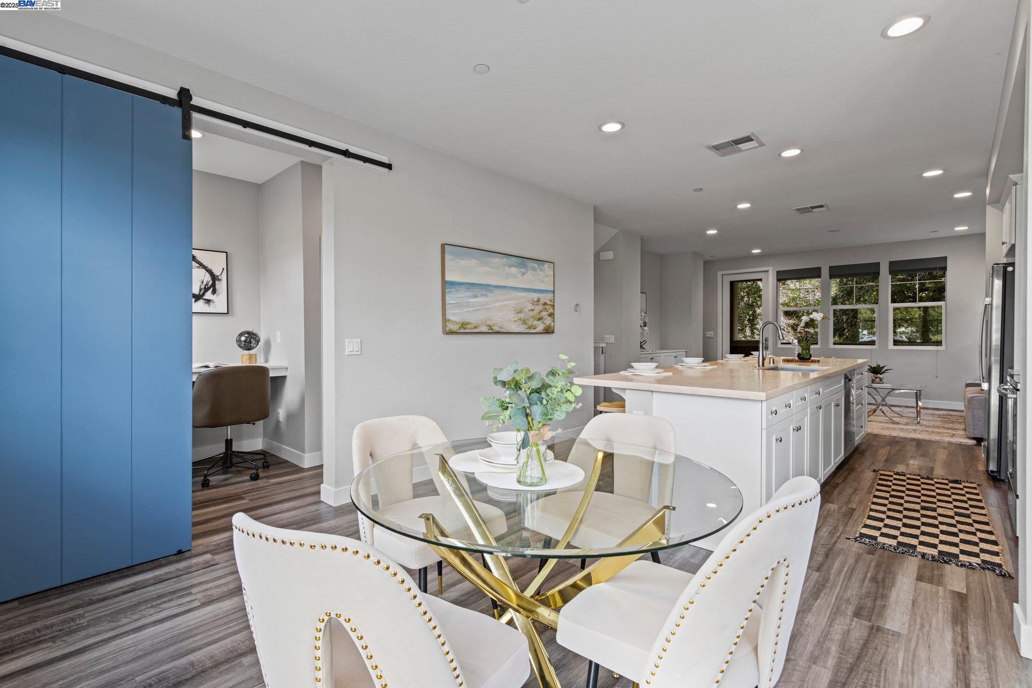 Detail Gallery Image 19 of 39 For 347 Skyforest Way, Scotts Valley,  CA 95066 - 4 Beds | 3/1 Baths