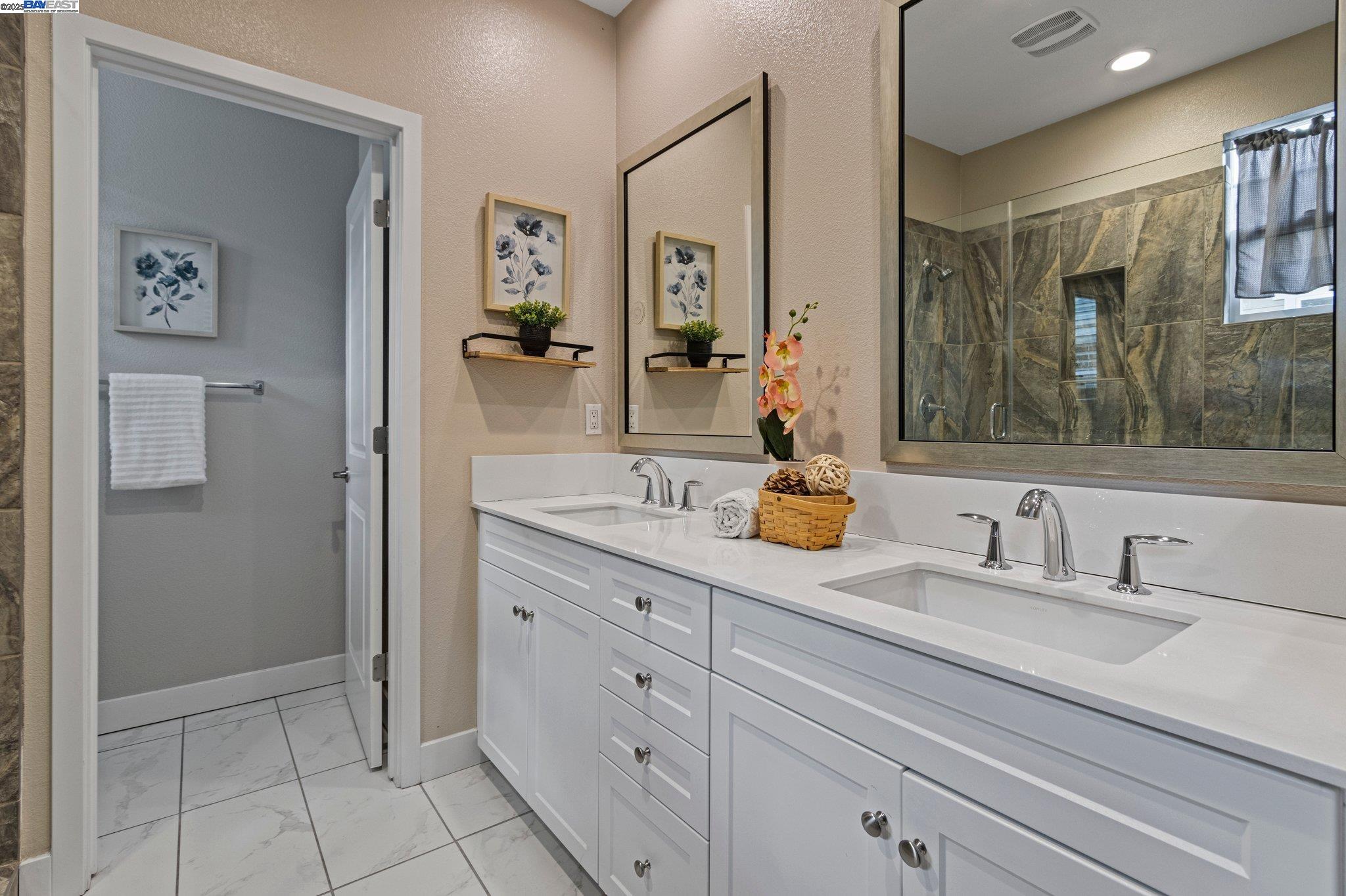 Detail Gallery Image 30 of 39 For 347 Skyforest Way, Scotts Valley,  CA 95066 - 4 Beds | 3/1 Baths