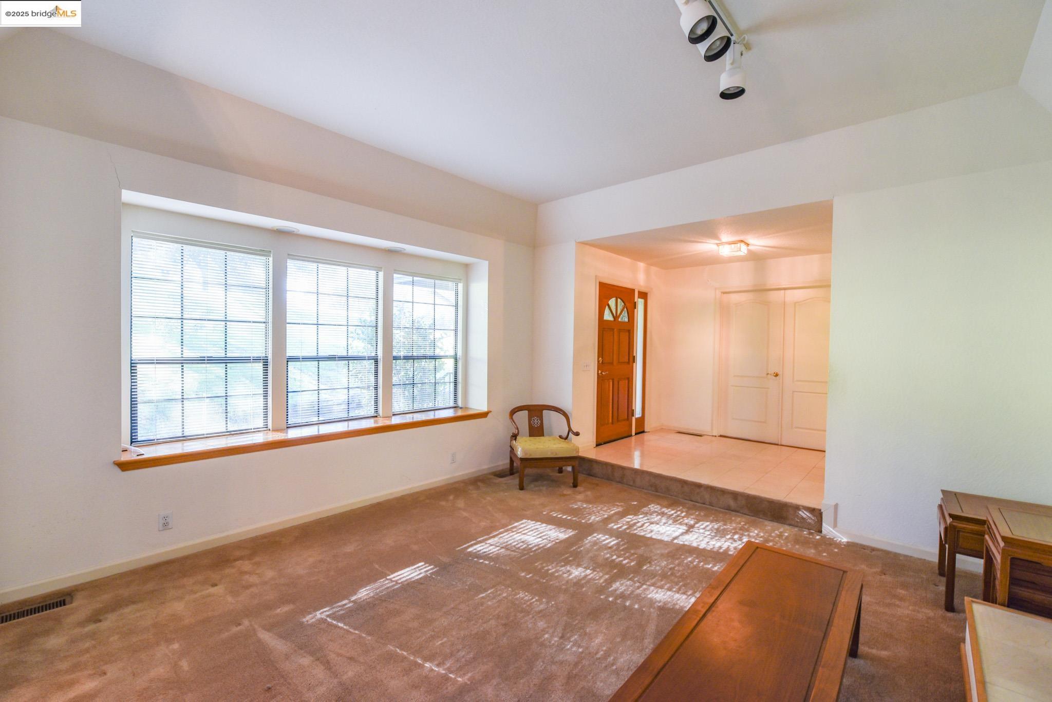 Detail Gallery Image 17 of 52 For 11550 Jennifer Ct., Sonora,  CA 95370-0000 - 4 Beds | 2 Baths