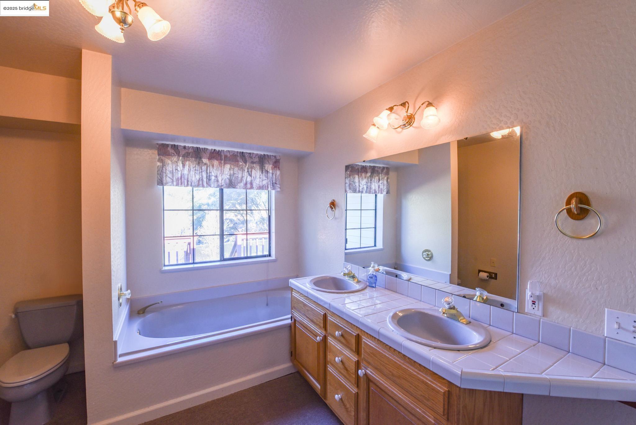 Detail Gallery Image 25 of 52 For 11550 Jennifer Ct., Sonora,  CA 95370-0000 - 4 Beds | 2 Baths