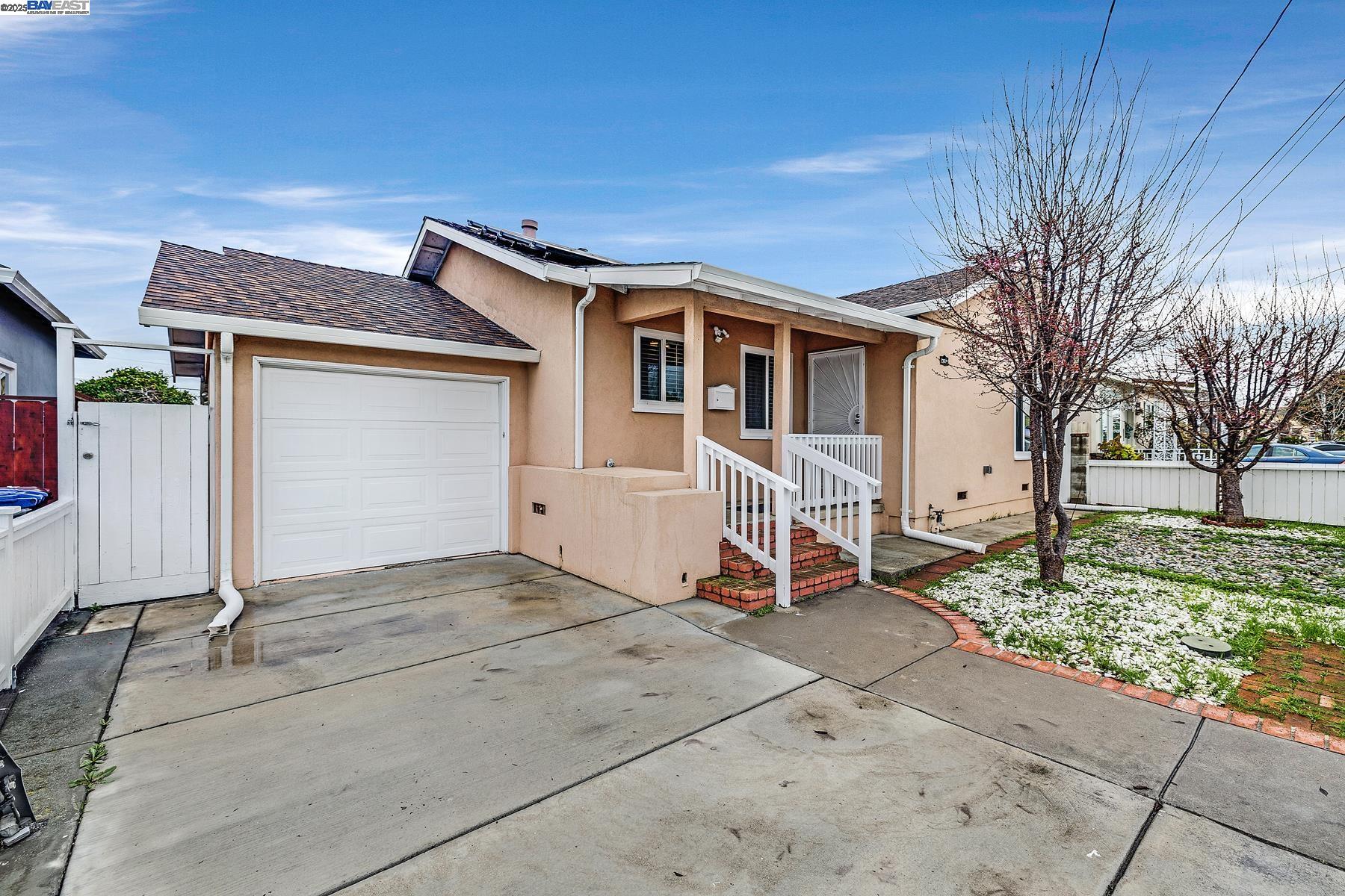 Detail Gallery Image 1 of 1 For 23518 Wright Dr, Hayward,  CA 94541 - 4 Beds | 3/1 Baths