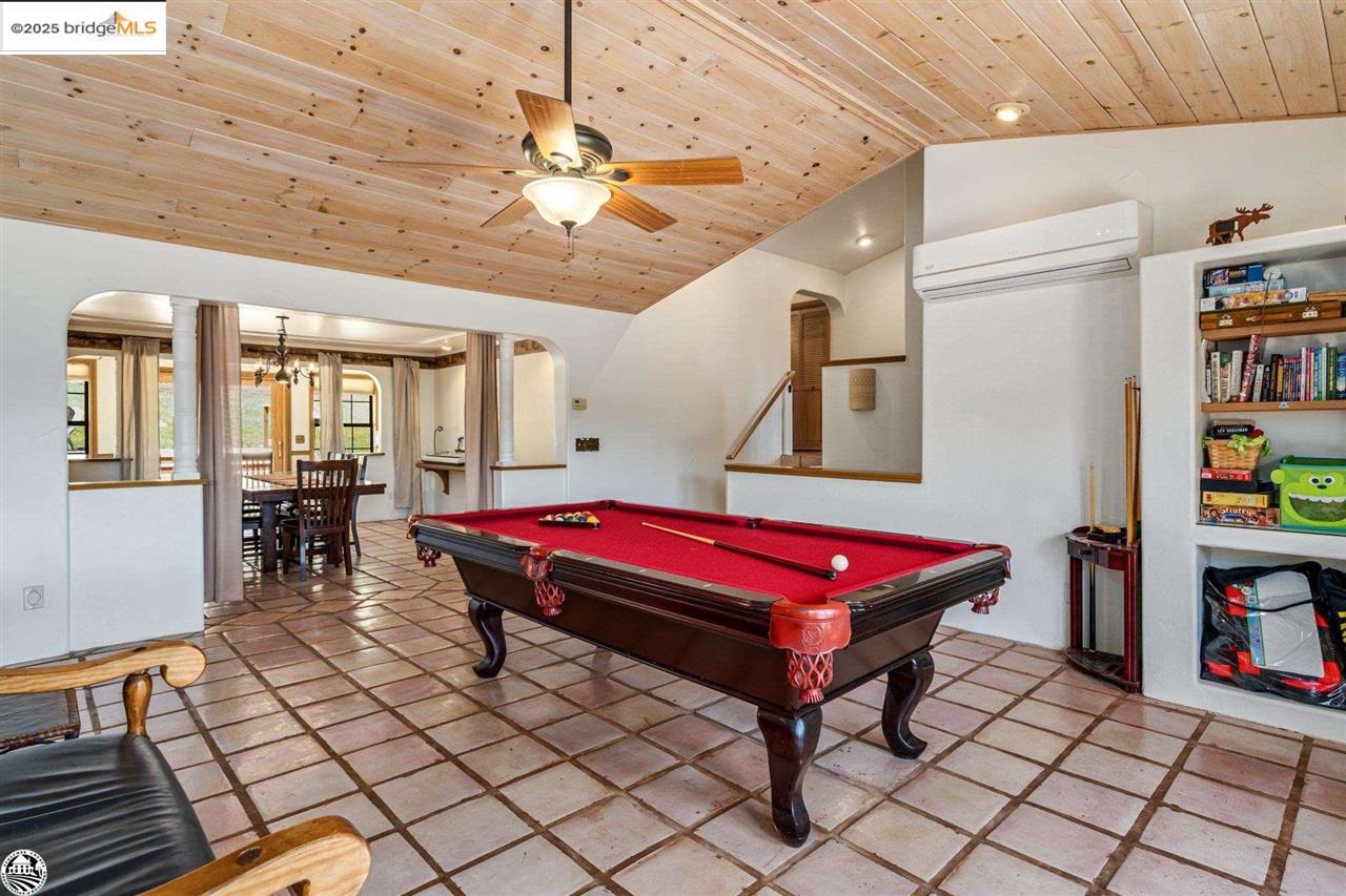 Detail Gallery Image 10 of 55 For 22320 Sanger, Twain Harte,  CA 95383 - 4 Beds | 3 Baths