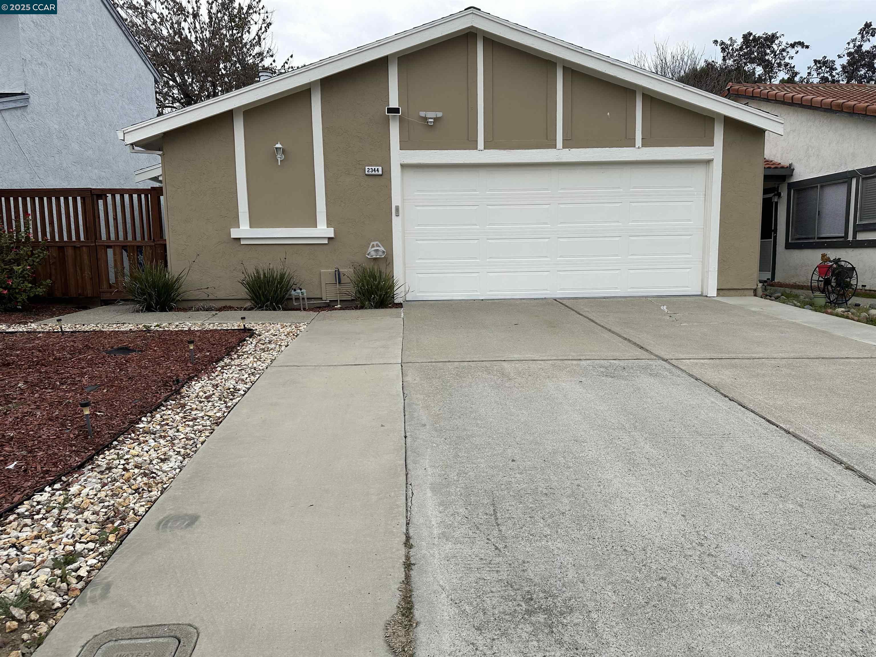 Detail Gallery Image 1 of 1 For 2344 Sequoia Dr, Antioch,  CA 94509 - 3 Beds | 2 Baths