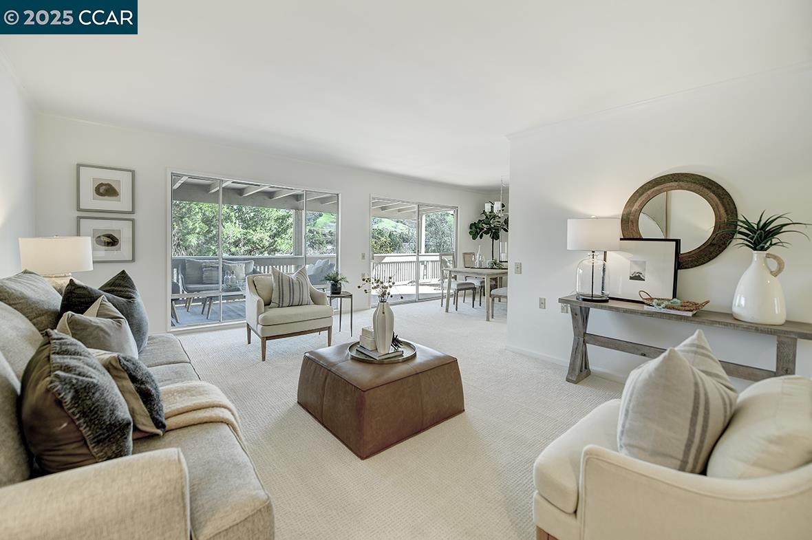Photo #2: 41085695 Listing 