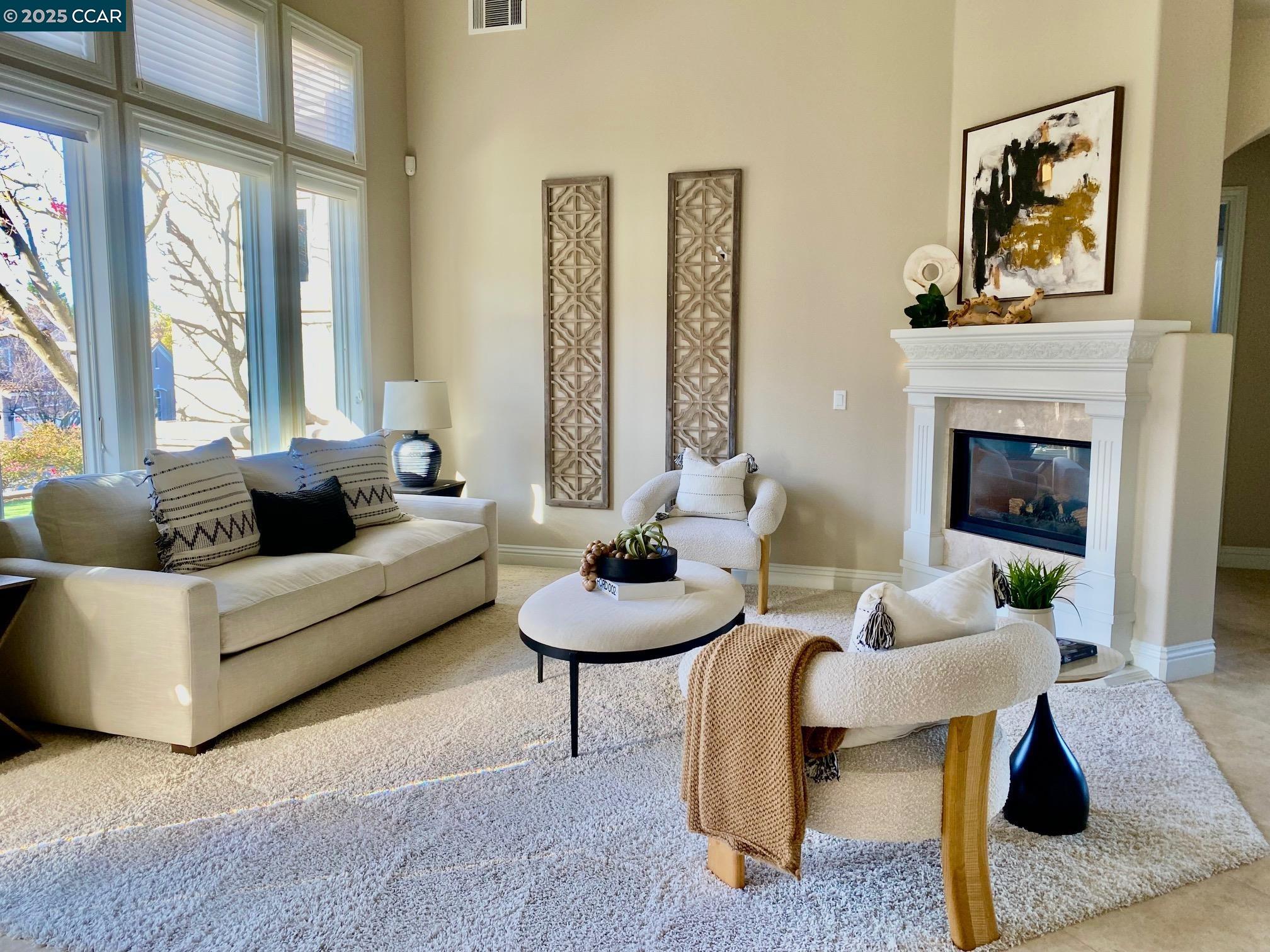 Detail Gallery Image 12 of 57 For 1021 Pebble Beach Dr, Clayton,  CA 94517 - 5 Beds | 5 Baths