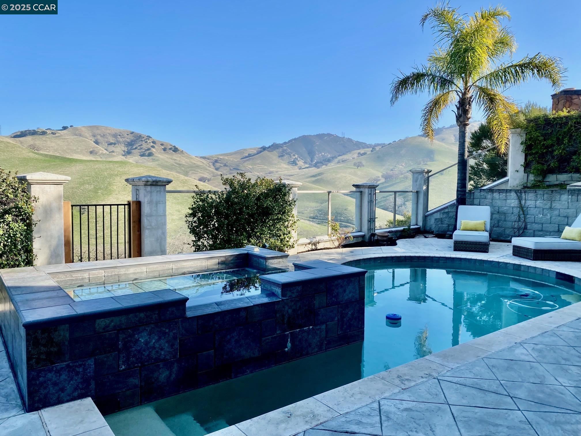 Detail Gallery Image 33 of 57 For 1021 Pebble Beach Dr, Clayton,  CA 94517 - 5 Beds | 5 Baths