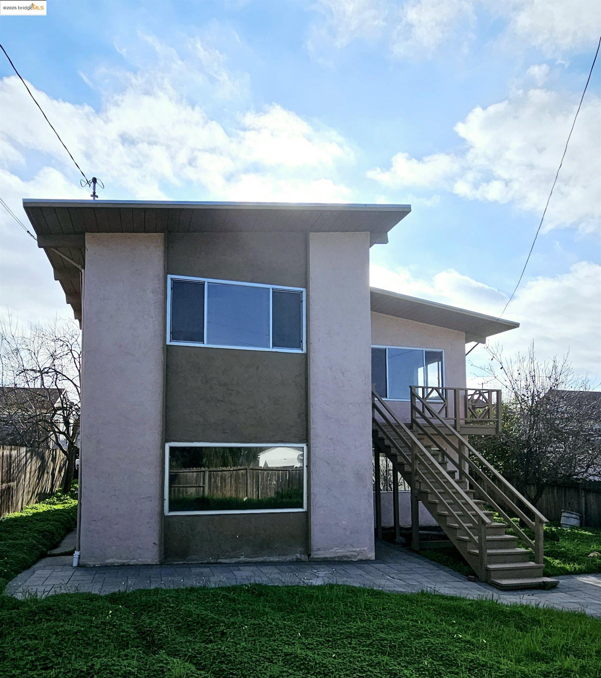 Detail Gallery Image 1 of 1 For 1227 3rd St, Rodeo,  CA 94572 - 4 Beds | 2 Baths