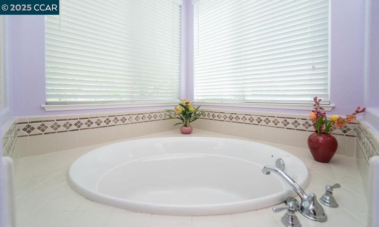 Detail Gallery Image 33 of 40 For 1849 Alexander Way, Brentwood,  CA 94513 - 5 Beds | 4/1 Baths
