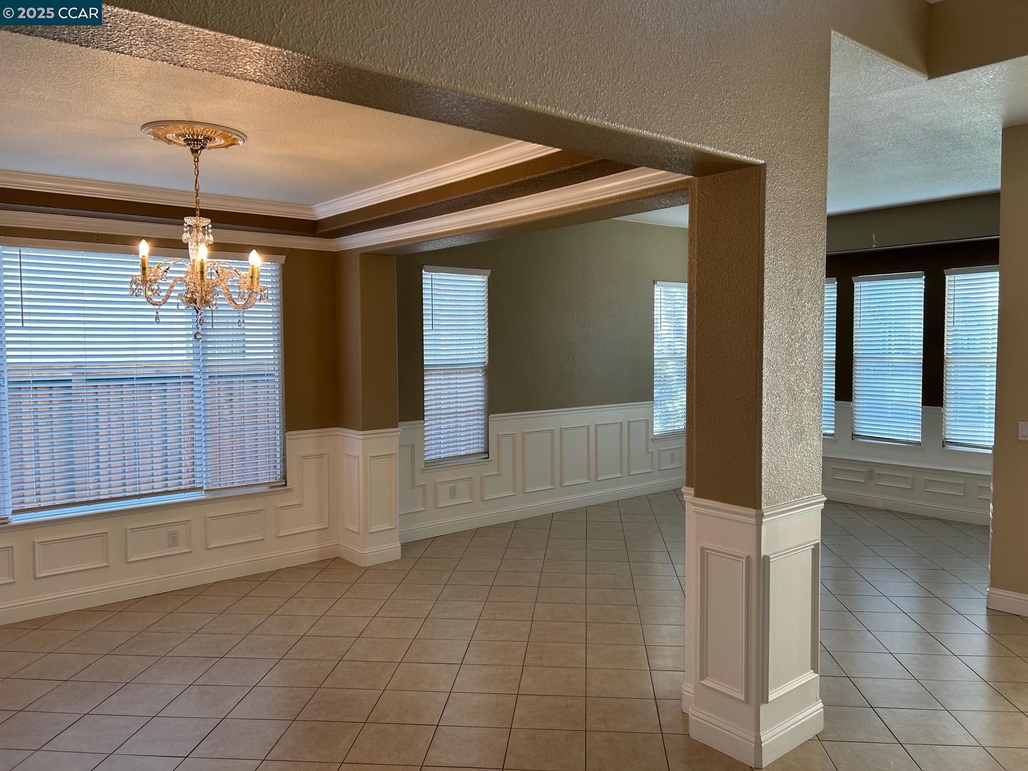 Detail Gallery Image 5 of 40 For 1849 Alexander Way, Brentwood,  CA 94513 - 5 Beds | 4/1 Baths