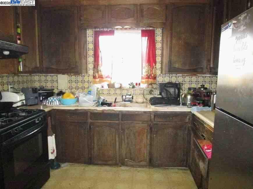 Detail Gallery Image 13 of 16 For 631 Brimmer Rd, Merced,  CA 95341 - 4 Beds | 1 Baths