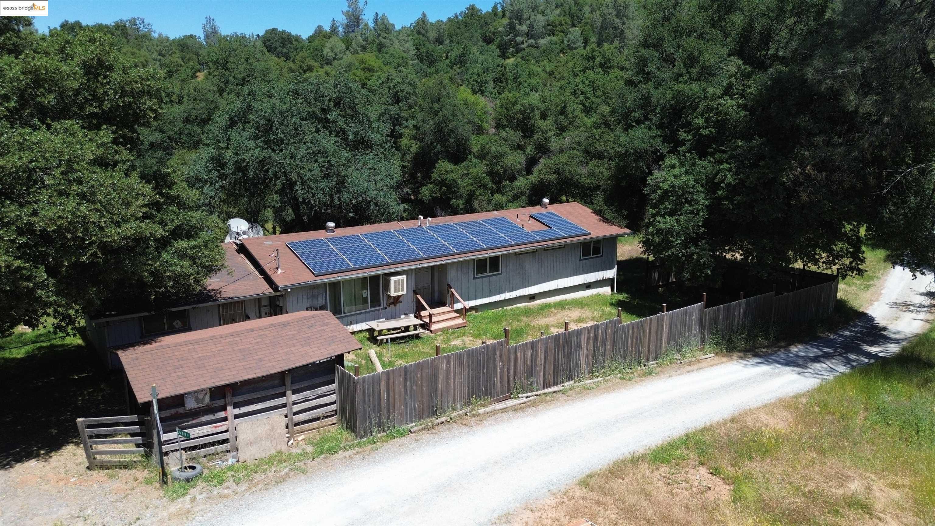 Detail Gallery Image 2 of 23 For 6689 Miller Ranch Rd, Mountain Ranch,  CA 95246 - 3 Beds | 2 Baths