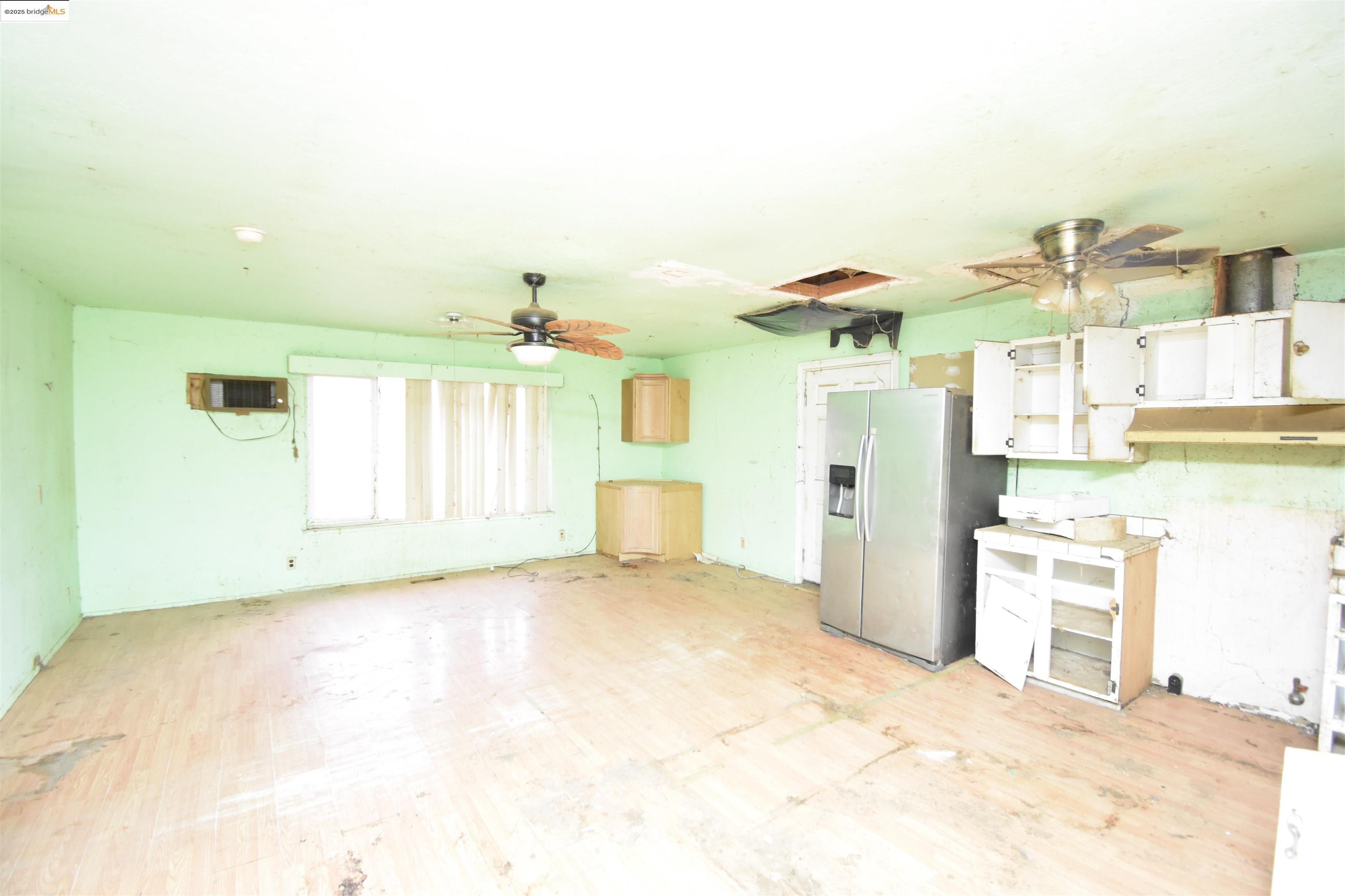 Detail Gallery Image 9 of 23 For 6689 Miller Ranch Rd, Mountain Ranch,  CA 95246 - 3 Beds | 2 Baths