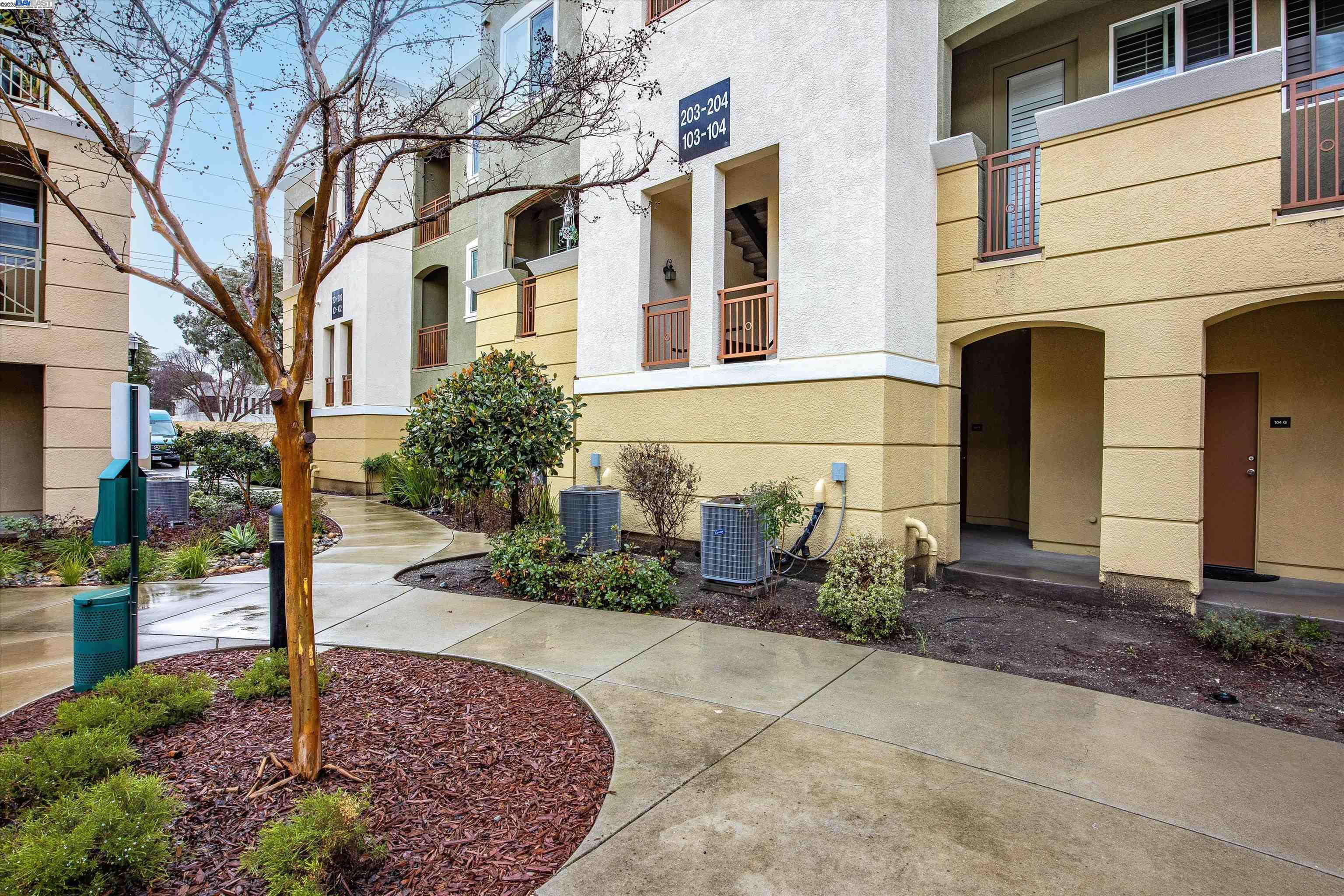 Photo #2: 41085807 Listing 