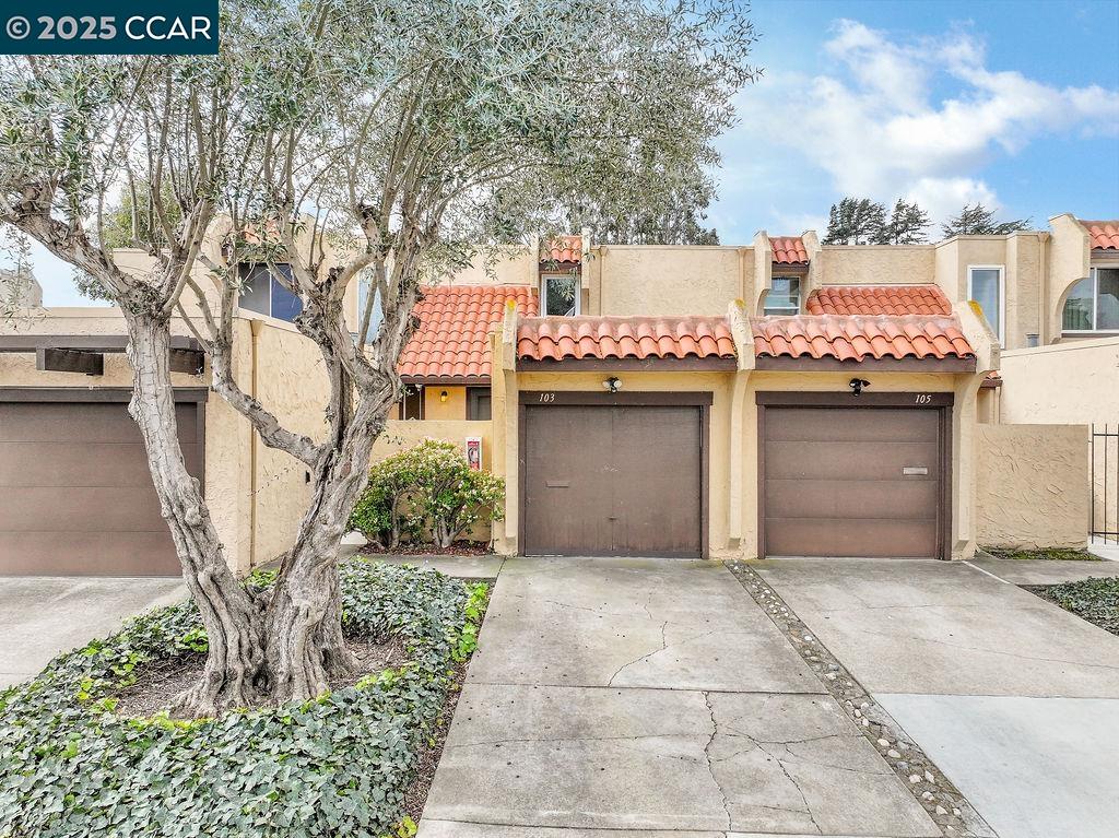 MLS: 41085809 Condo For Sale