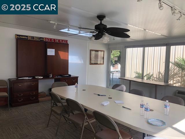 Detail Gallery Image 12 of 16 For 4 Wygal Dr, Martinez,  CA 94553 - 3 Beds | 1/1 Baths