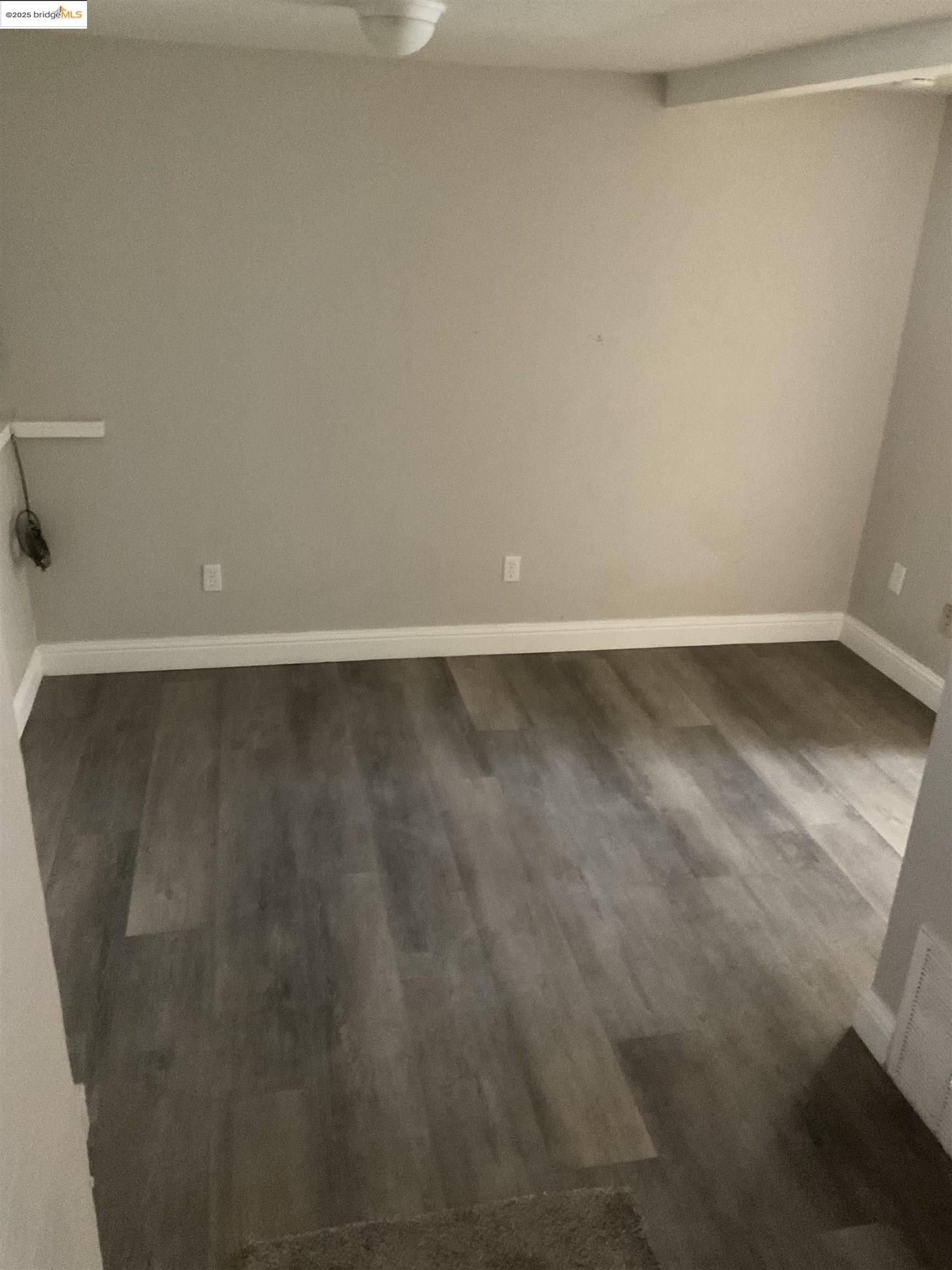 Detail Gallery Image 5 of 7 For 619 W 17th St. #B,  Antioch,  CA 94509 - 3 Beds | 1 Baths