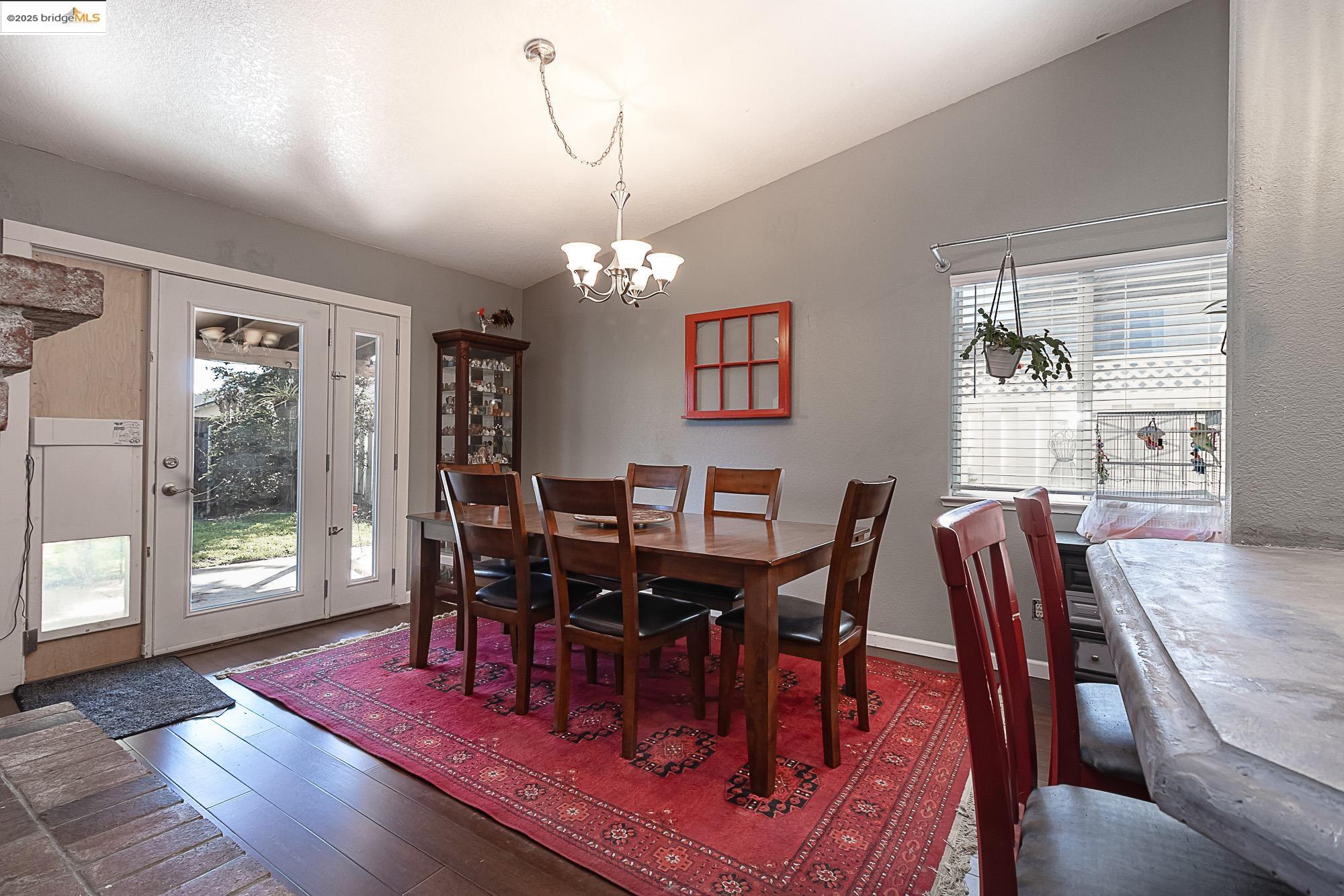 Detail Gallery Image 12 of 28 For 1800 7th St, Hughson,  CA 95326 - 4 Beds | 2 Baths