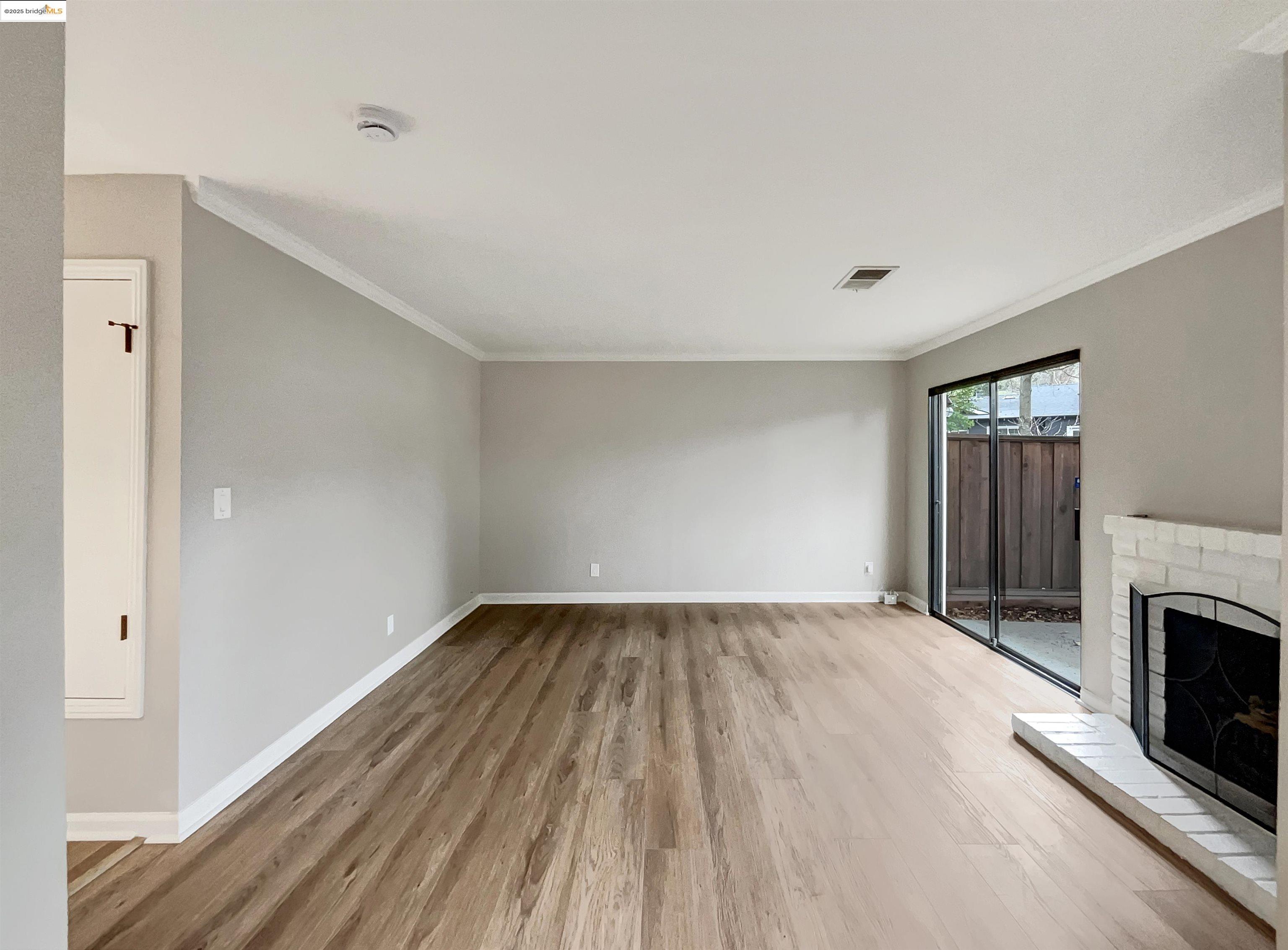 Detail Gallery Image 23 of 34 For 175 Midland Way, Danville,  CA 94526 - 2 Beds | 1/1 Baths