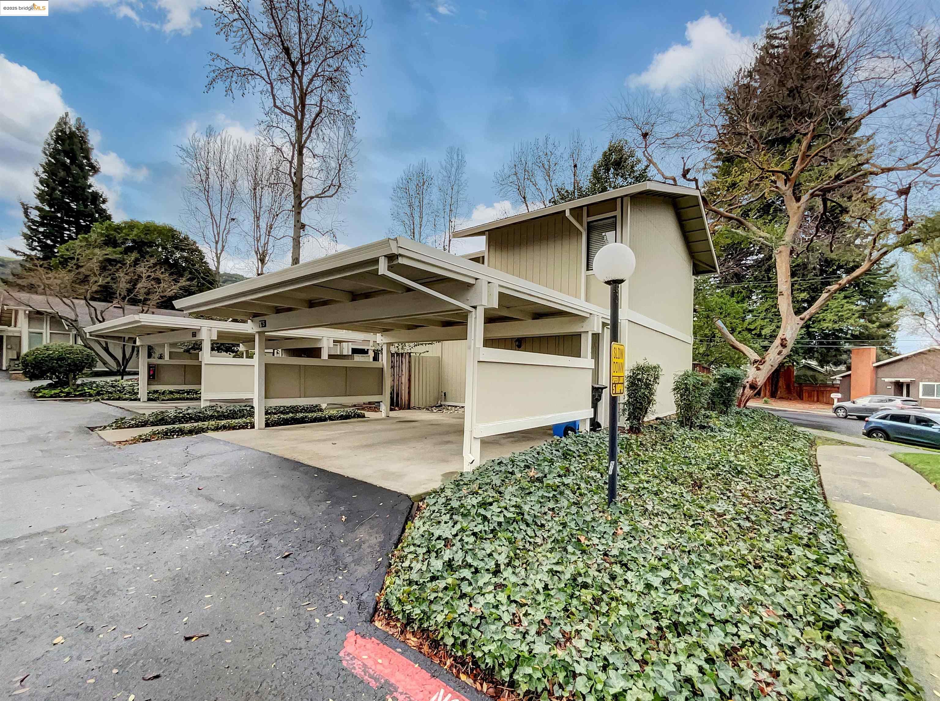 Detail Gallery Image 29 of 34 For 175 Midland Way, Danville,  CA 94526 - 2 Beds | 1/1 Baths