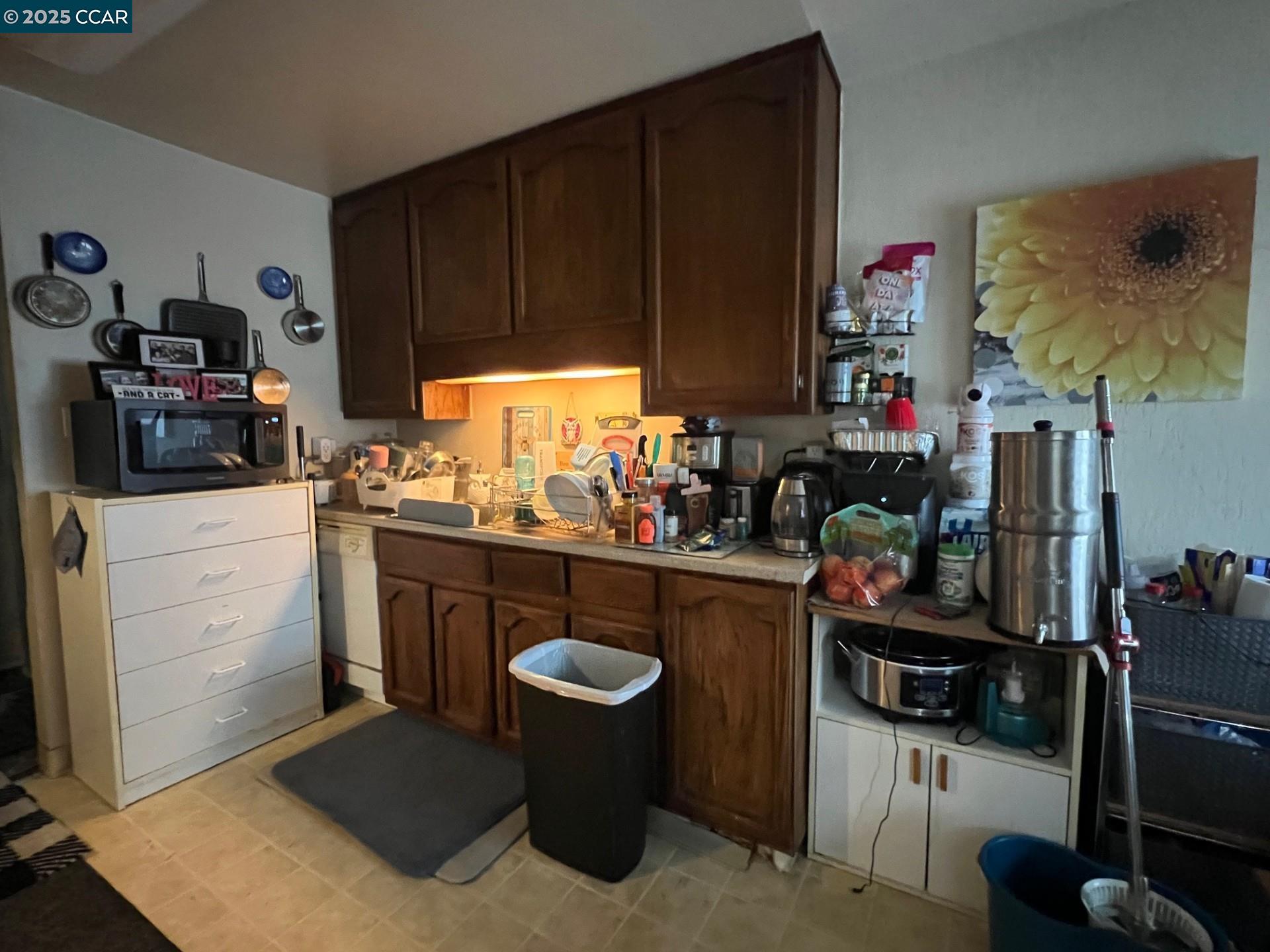 Photo #2: 41085864 Listing 