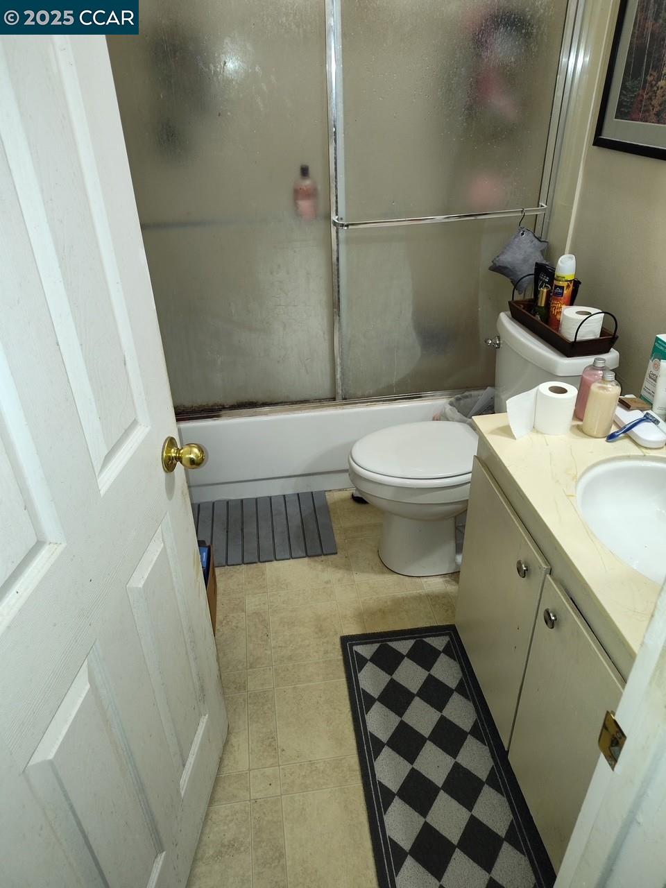 Photo #5: 41085864 Listing: Photo #5
