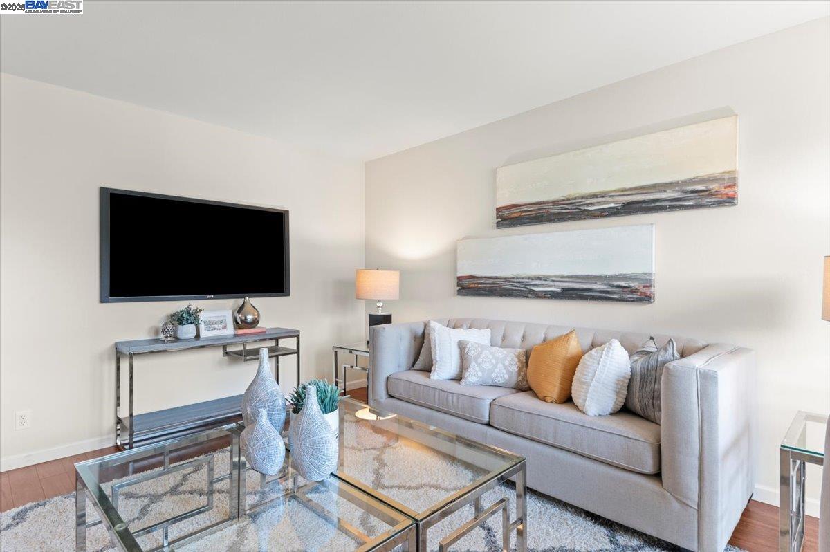 Photo #6: 41085881 Listing 